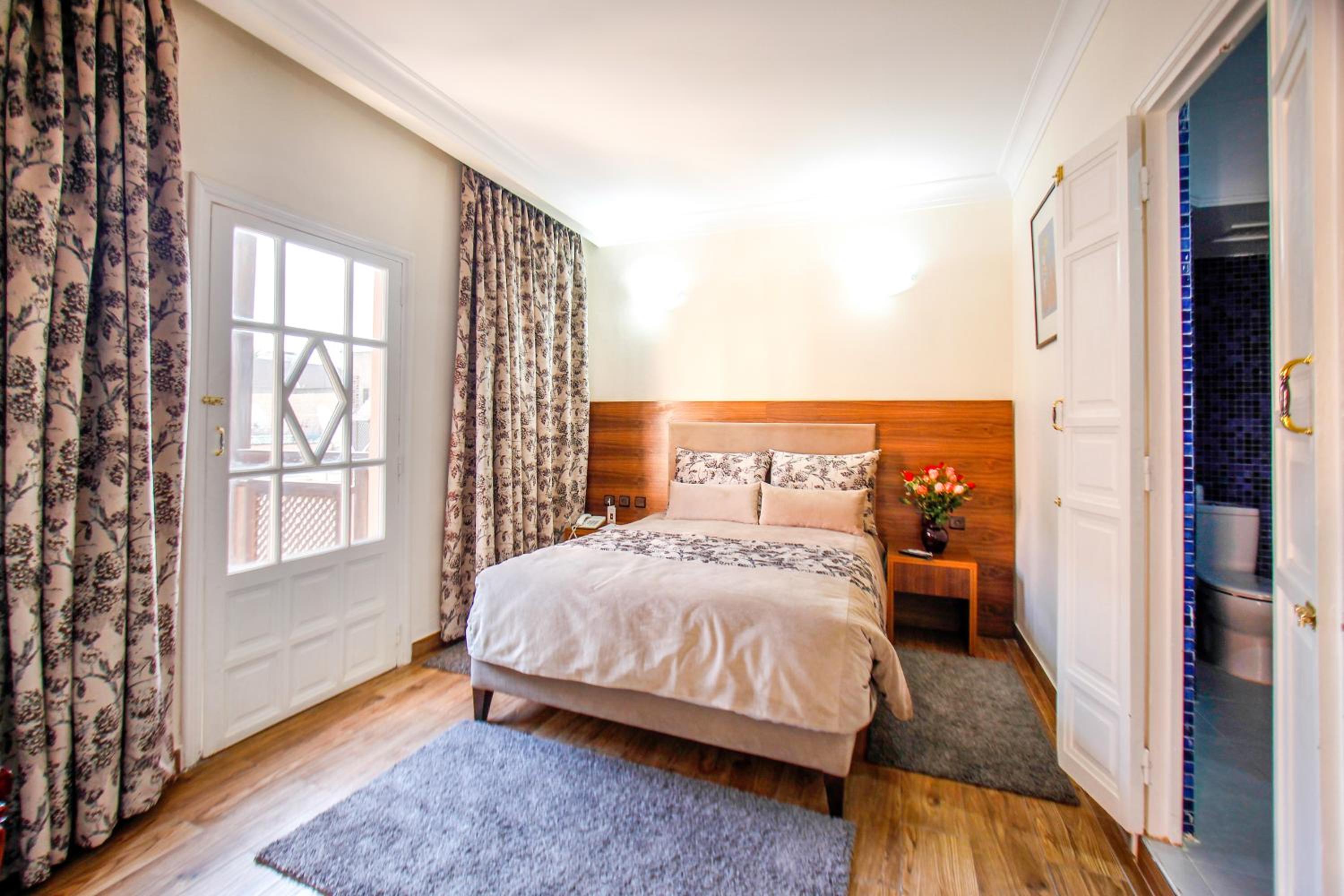 Double Room - Photo 4