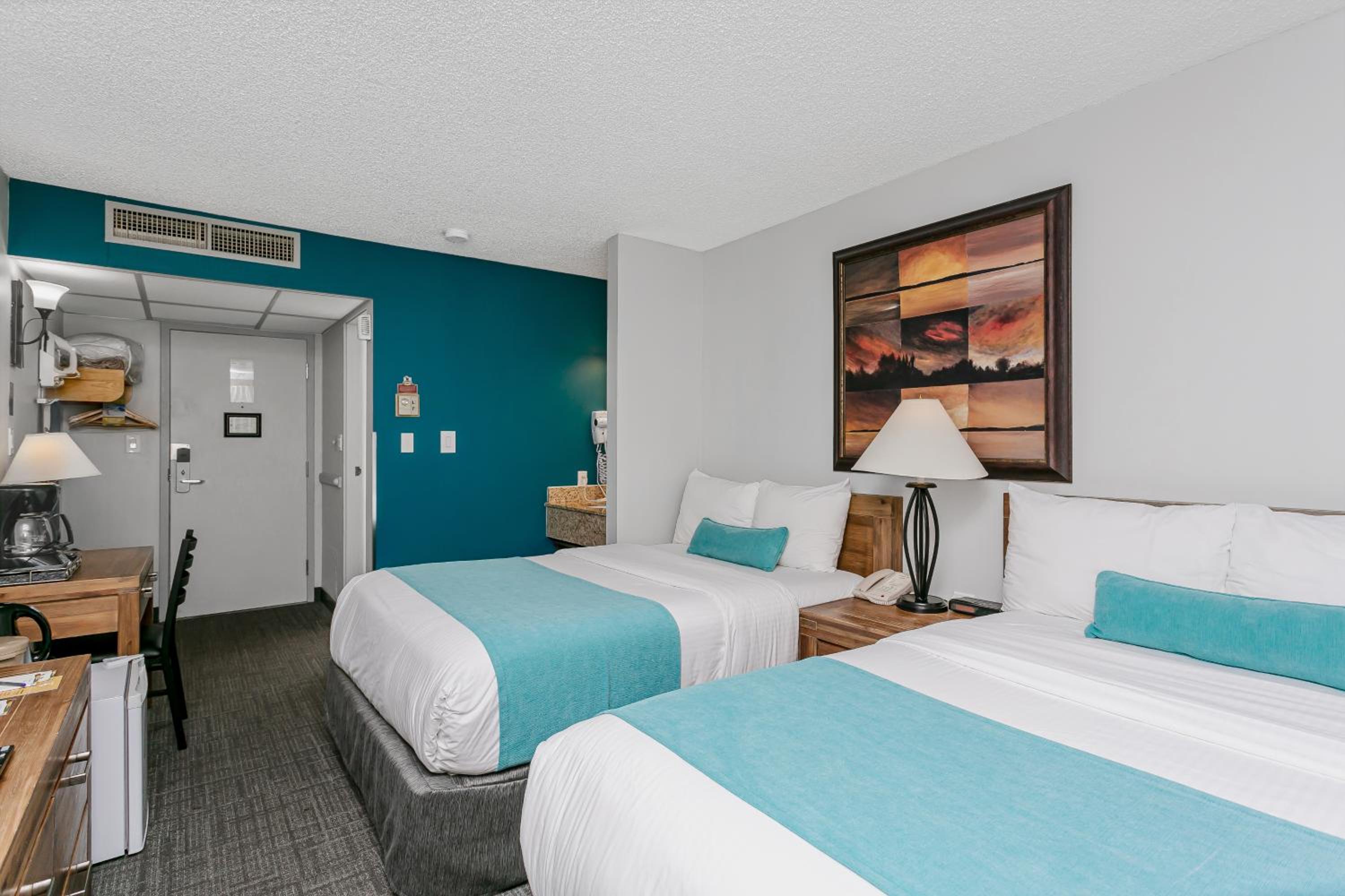 Standard Double Room with Two Double Beds - Photo 7