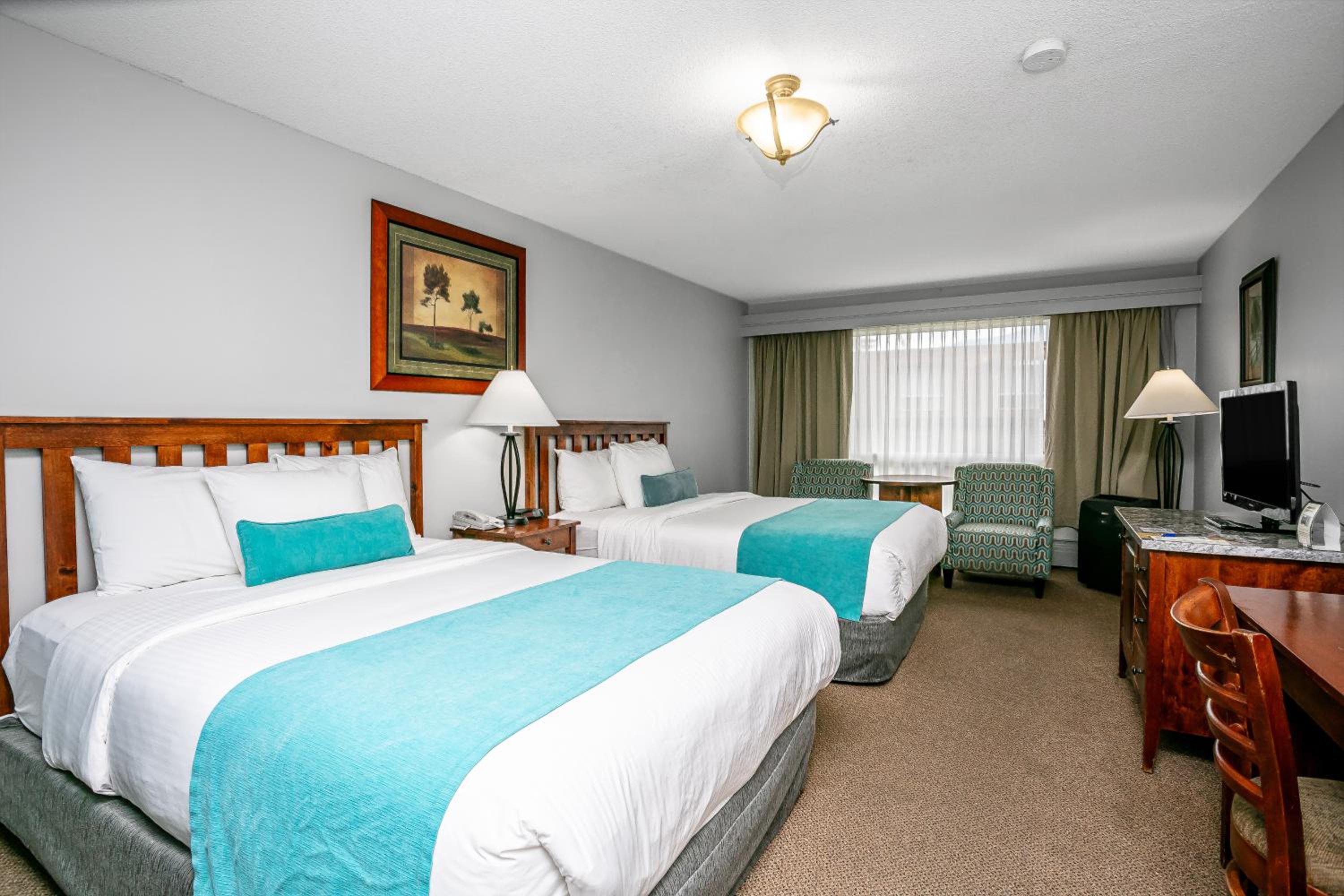 Standard Queen Room with Two Queen Beds - Photo 1