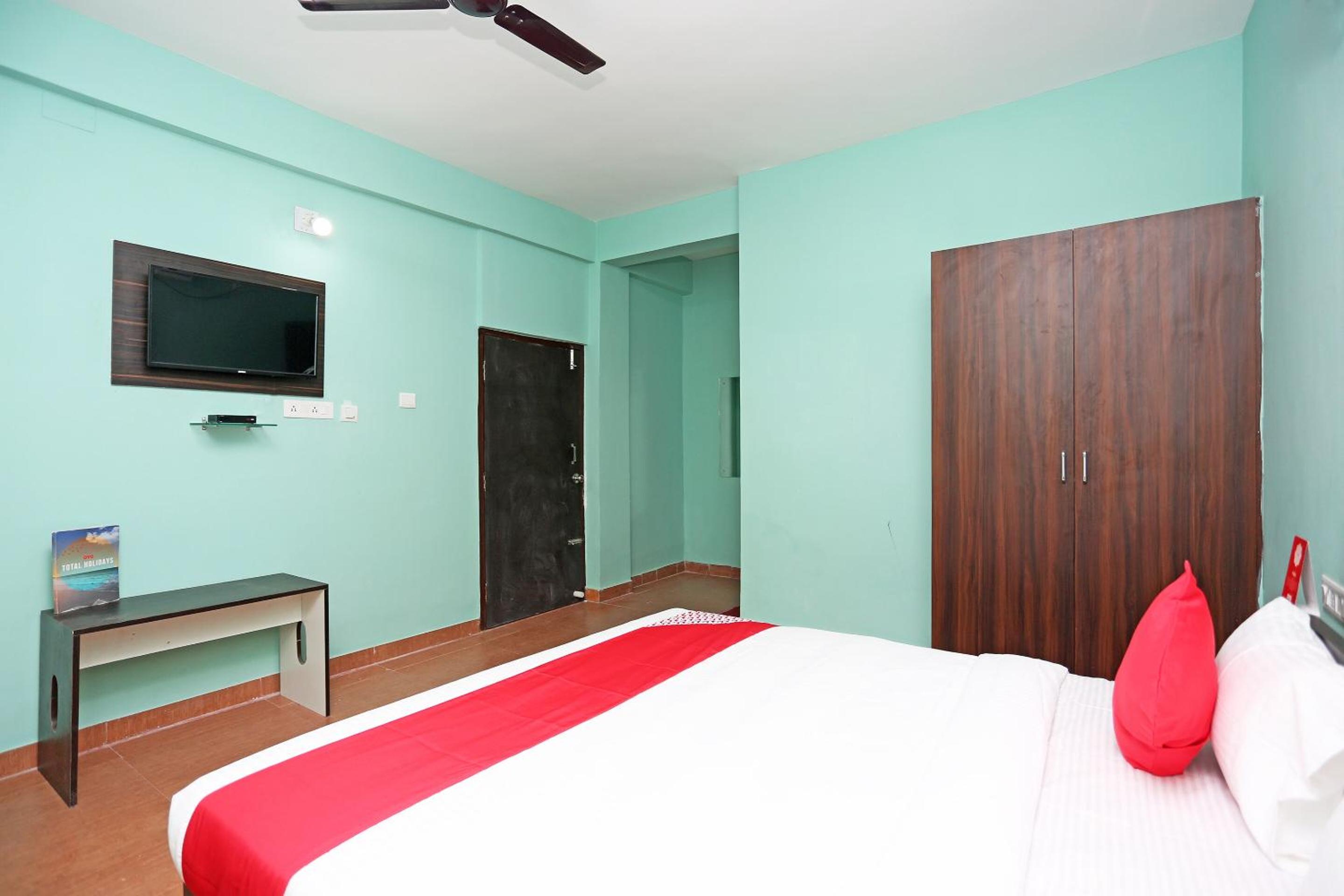 Classic Triple Room photo 1
