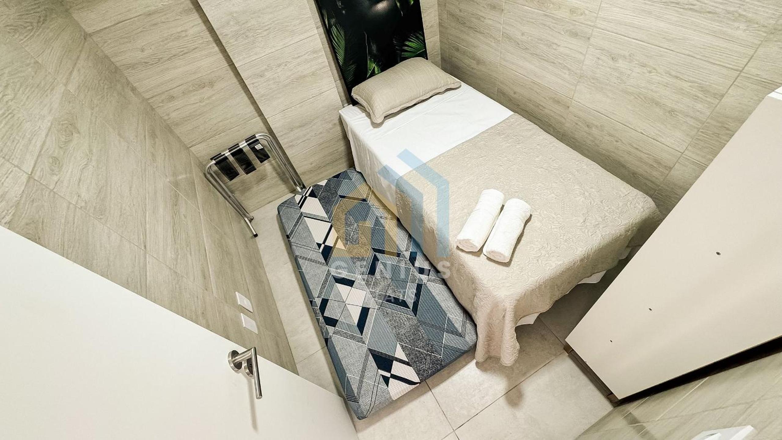Two-Bedroom Apartment with Balcony and Sea View
