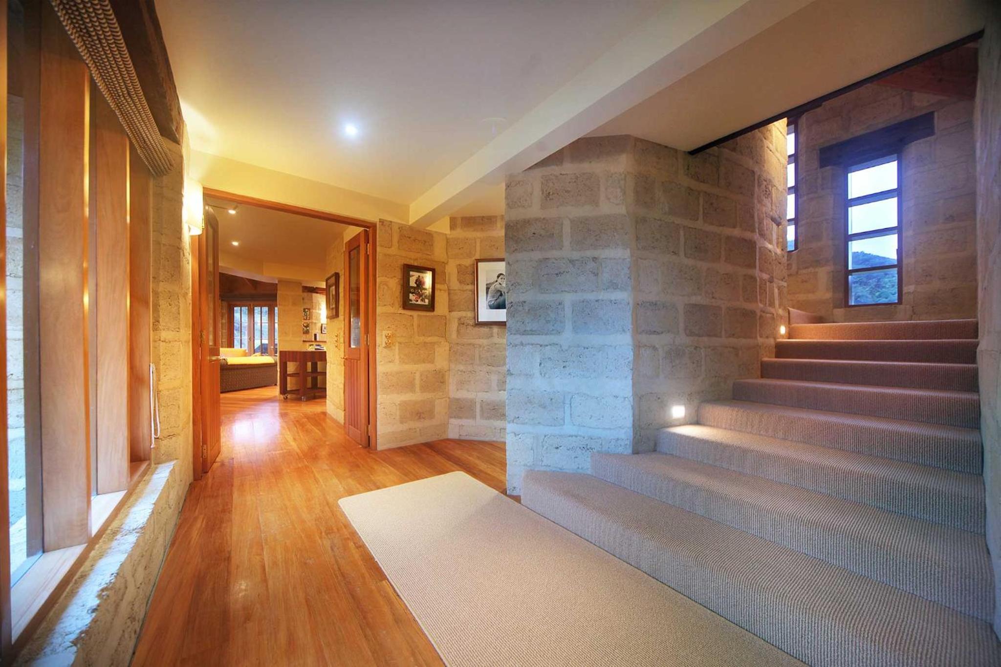 Three-Bedroom Villa photo 1