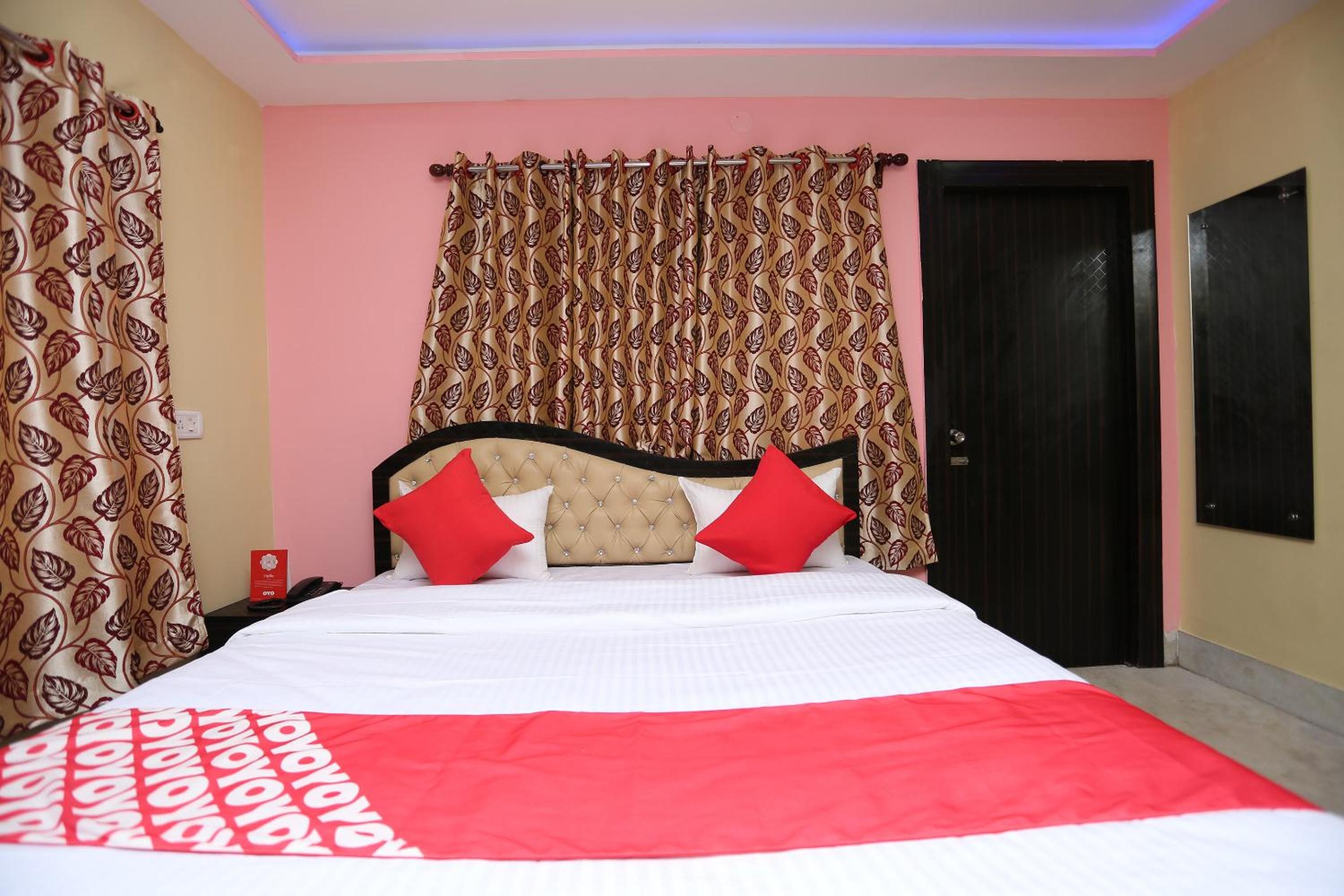 Classic Triple Room photo 2