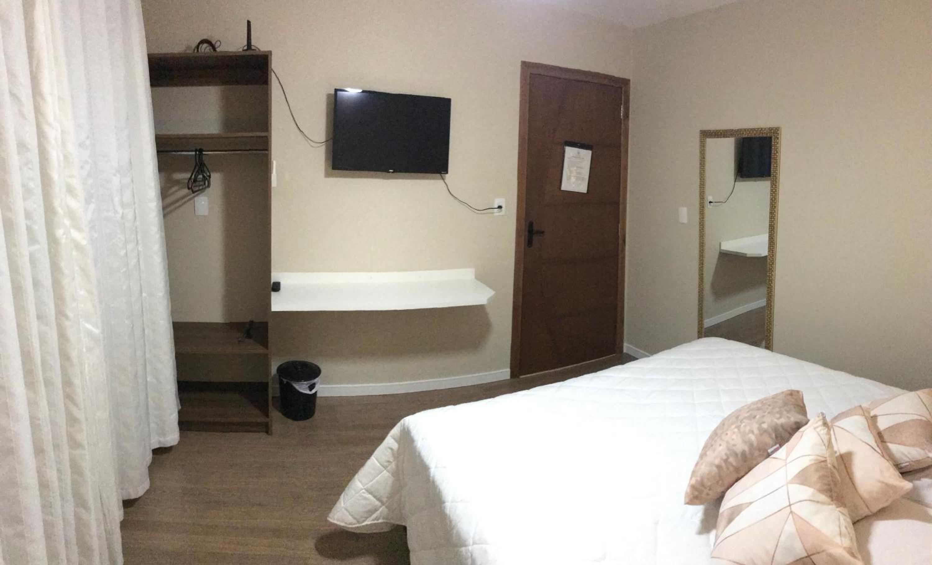 Double Room - Photo 3
