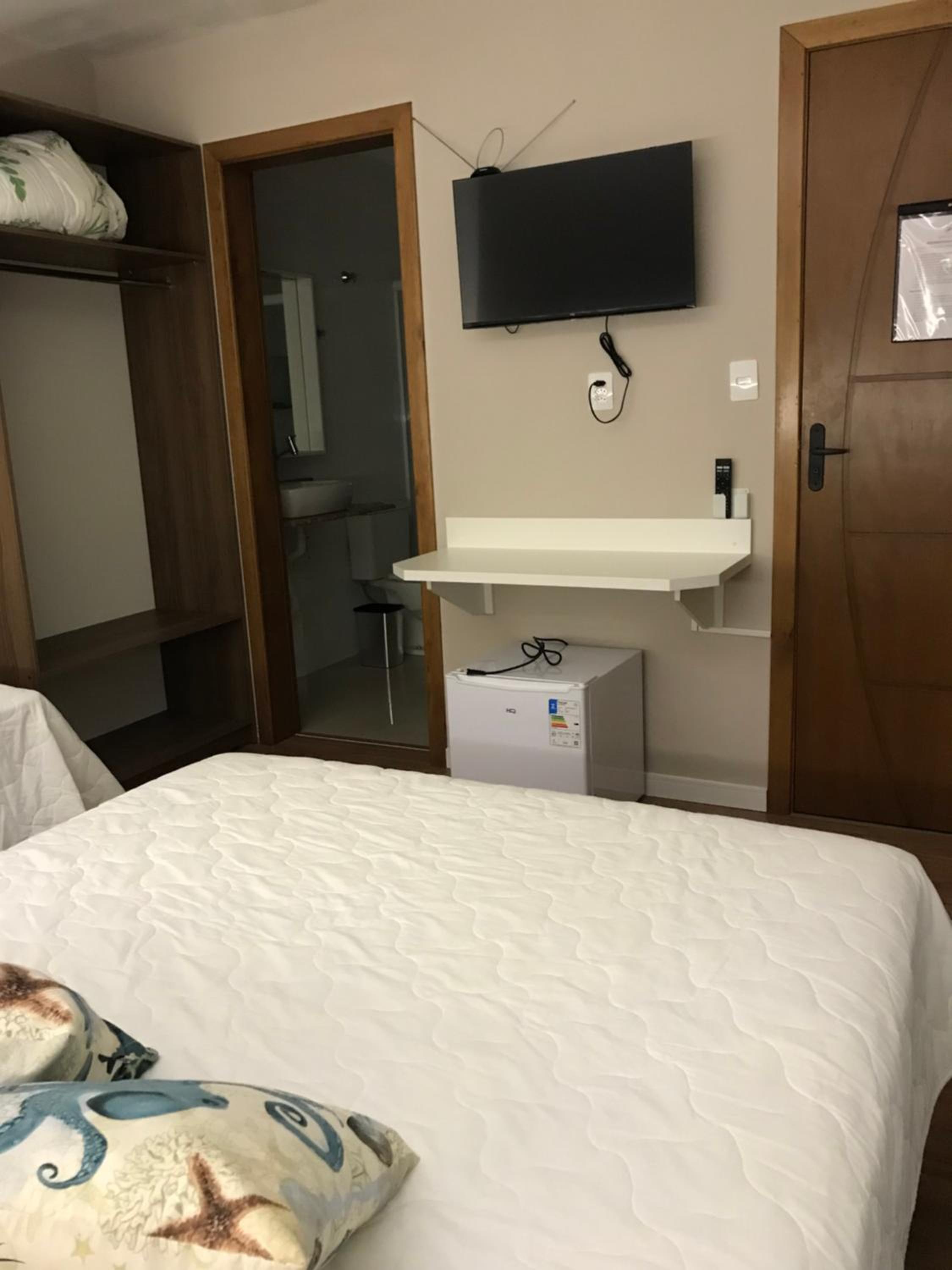 Executive Suite - Photo 4