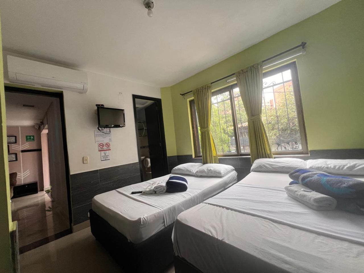 Quadruple Room with Private Bathroom