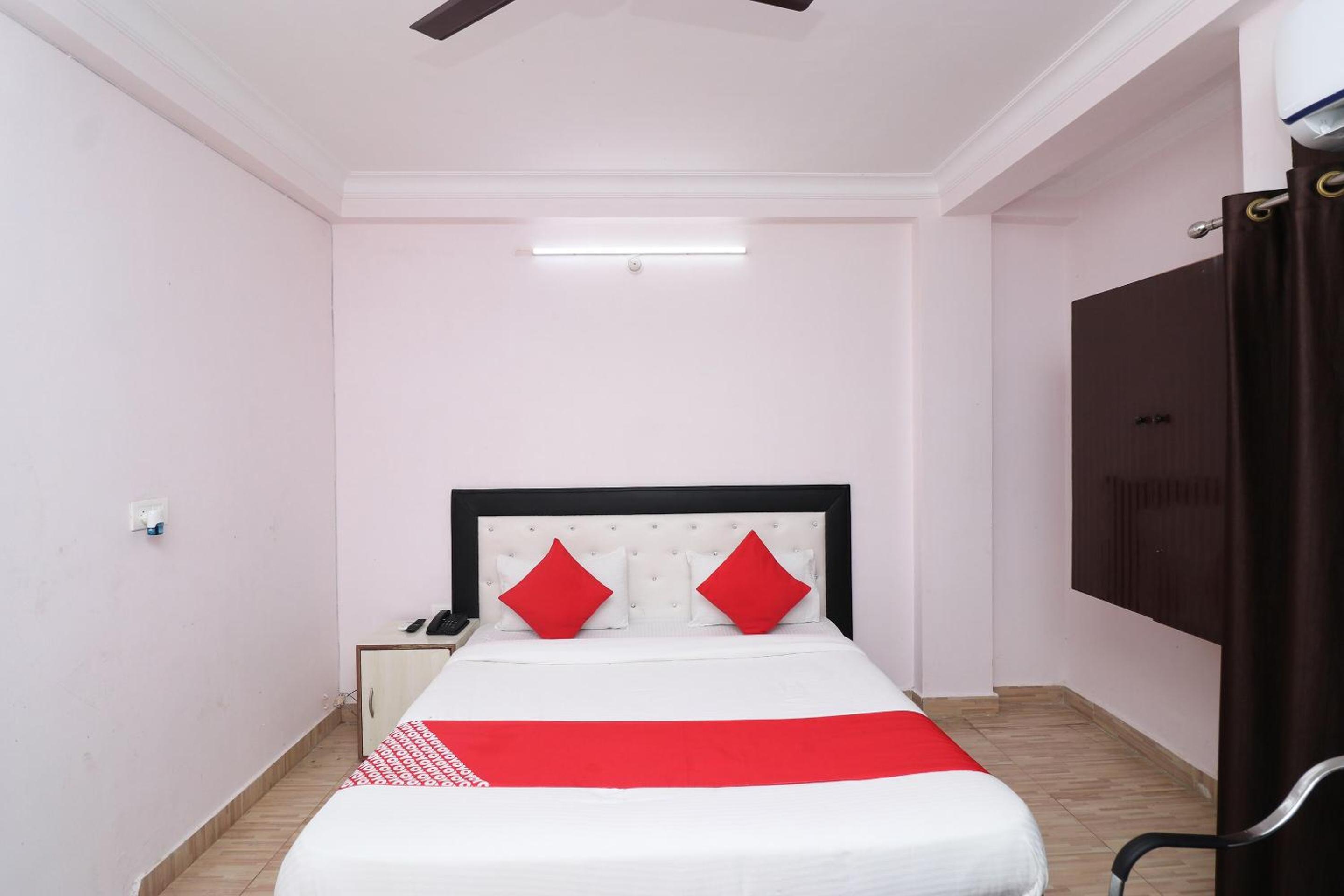 Deluxe Double Room photo 1