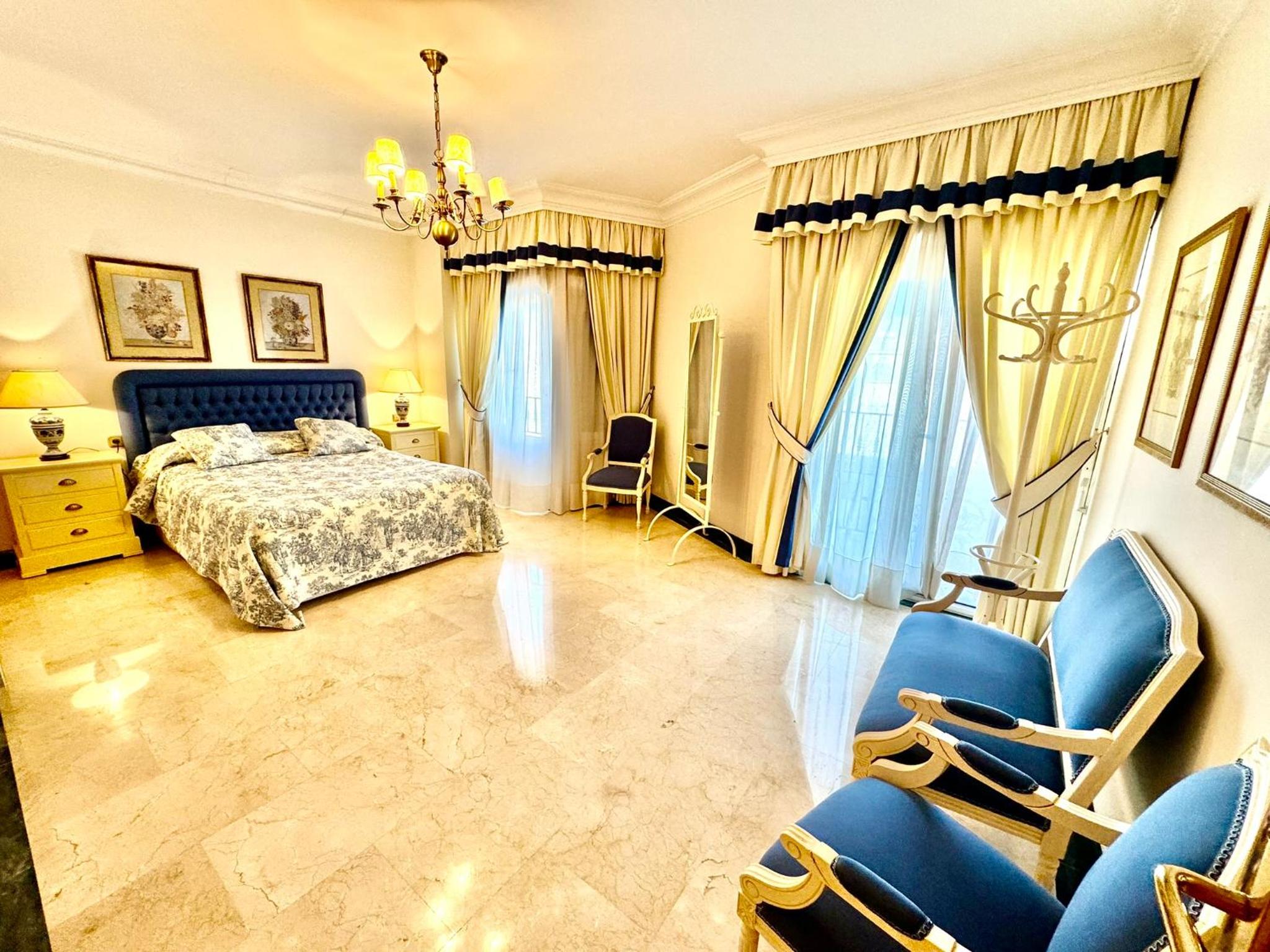 Casa de cinco habitaciones