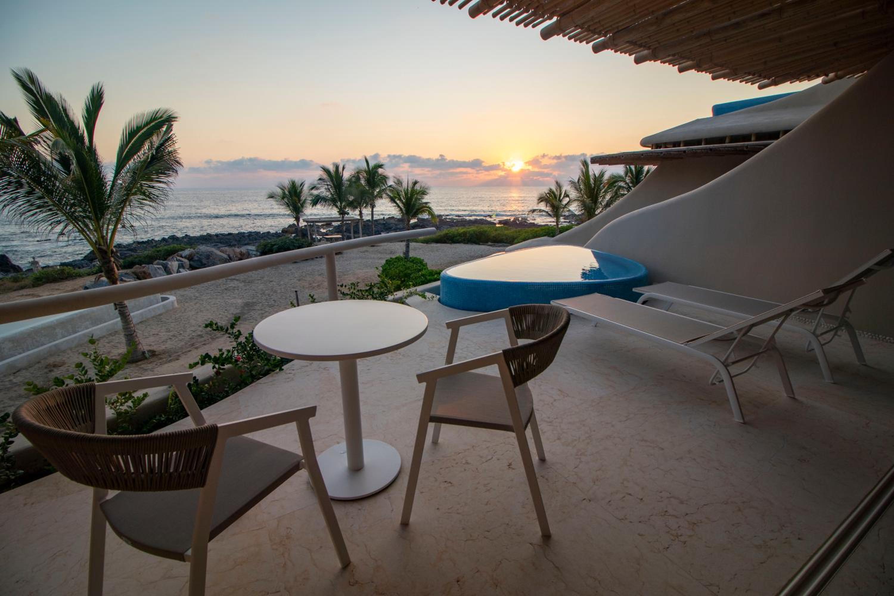 One-Bedroom Apartment With Sea View And Terrace photo 2