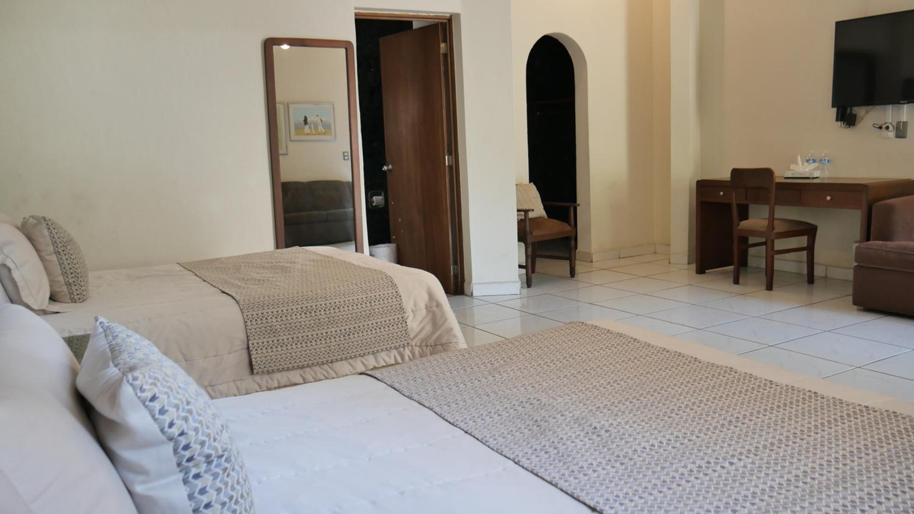 Deluxe Twin Room photo 1