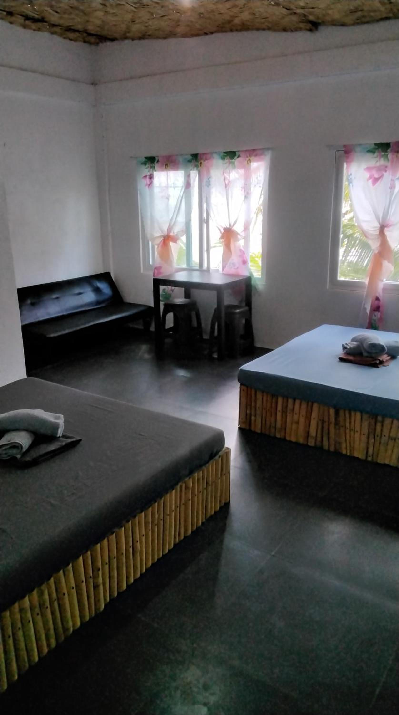 Villa with Sea View - Photo 1
