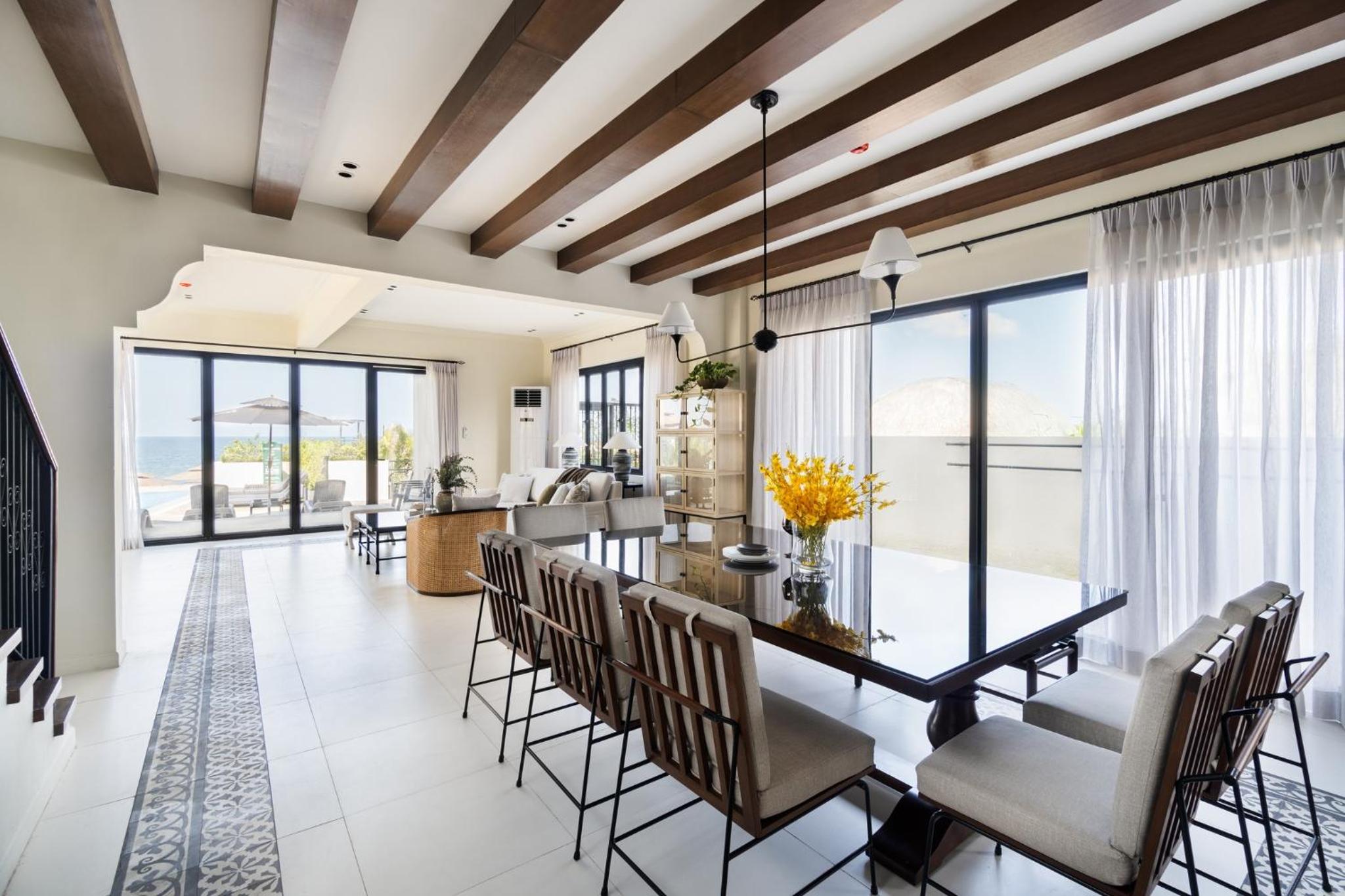 Villa with Sea View photo 3