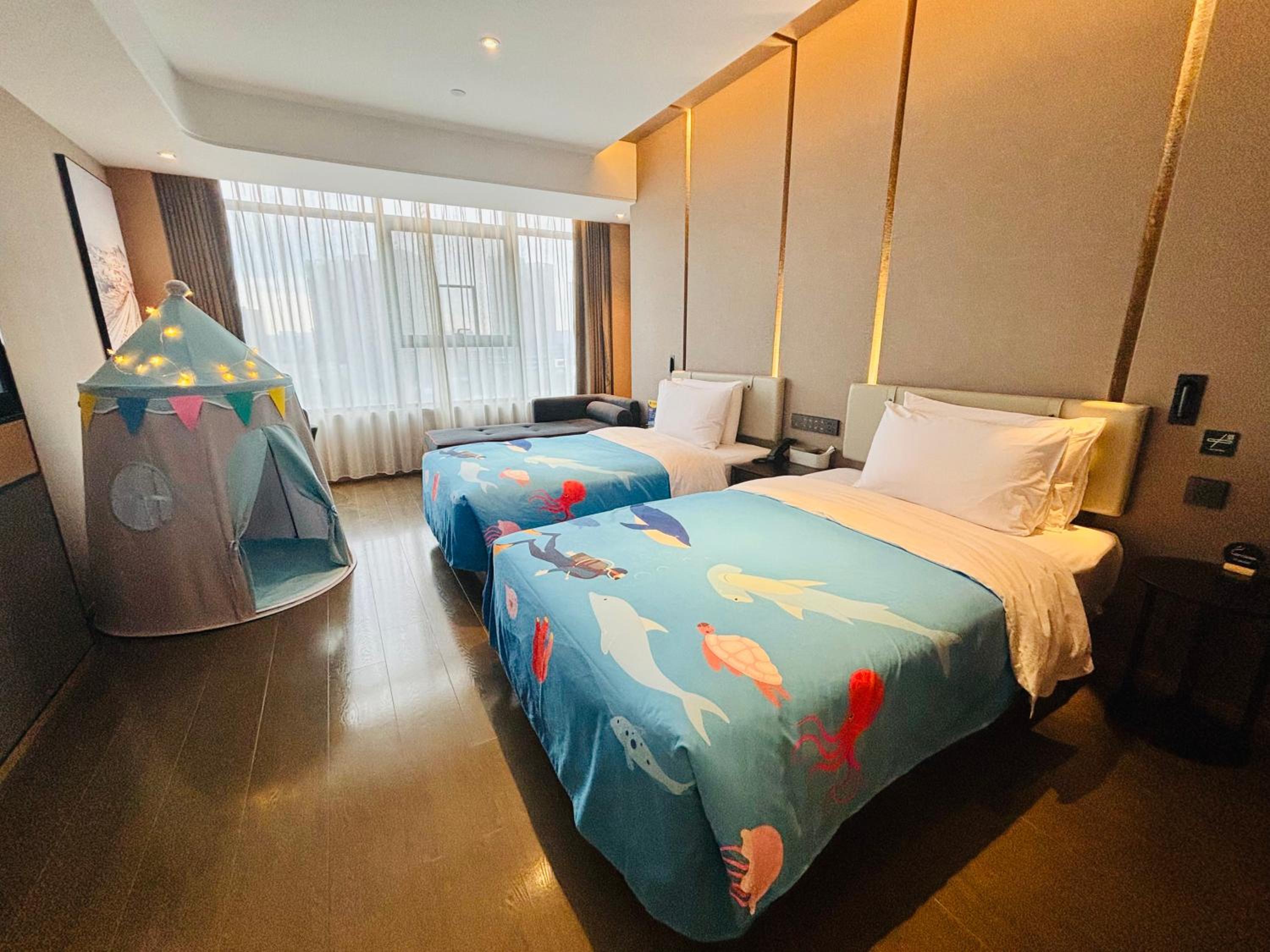Jimu Family Twin Room