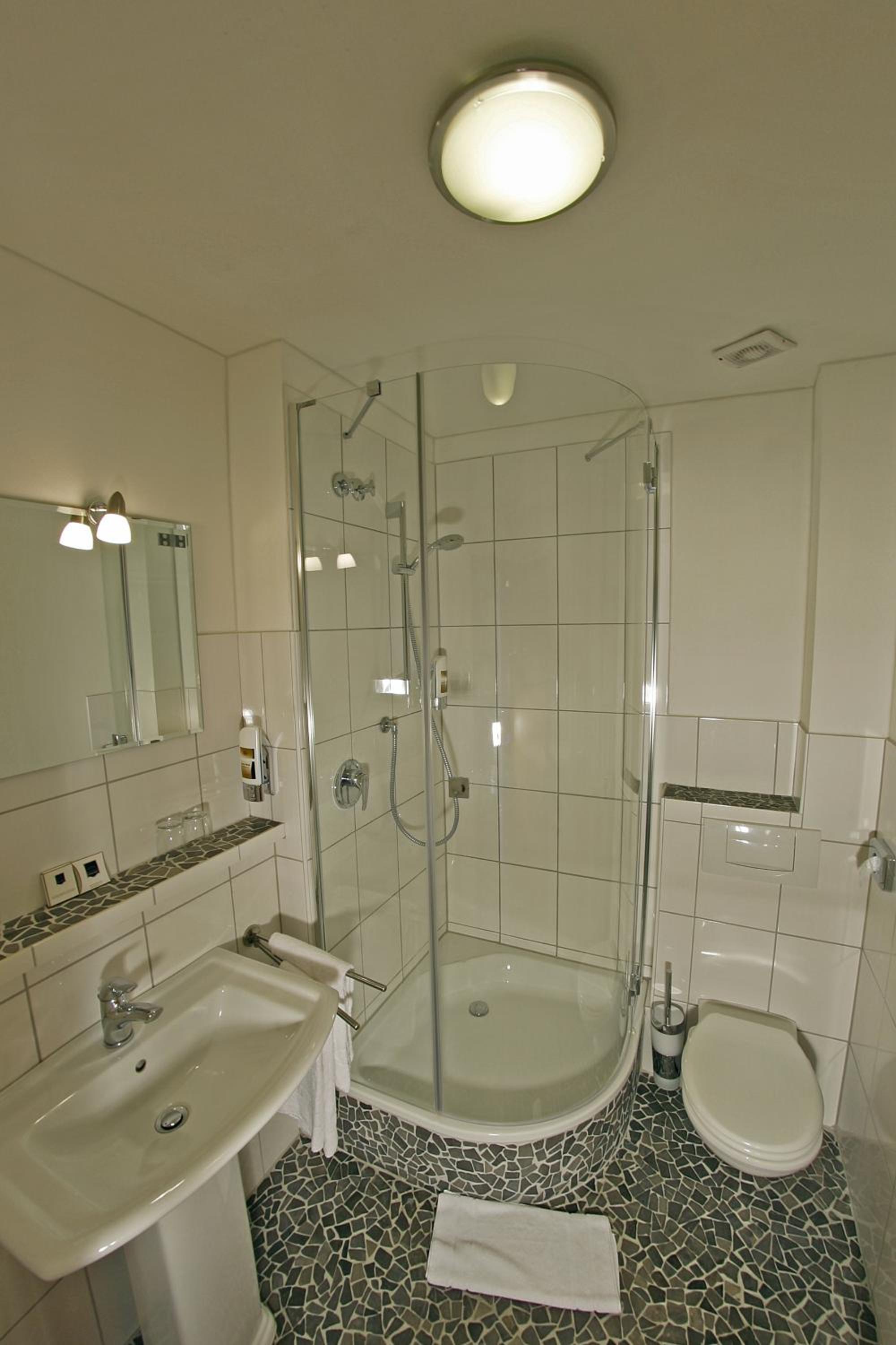 Single Room photo 2