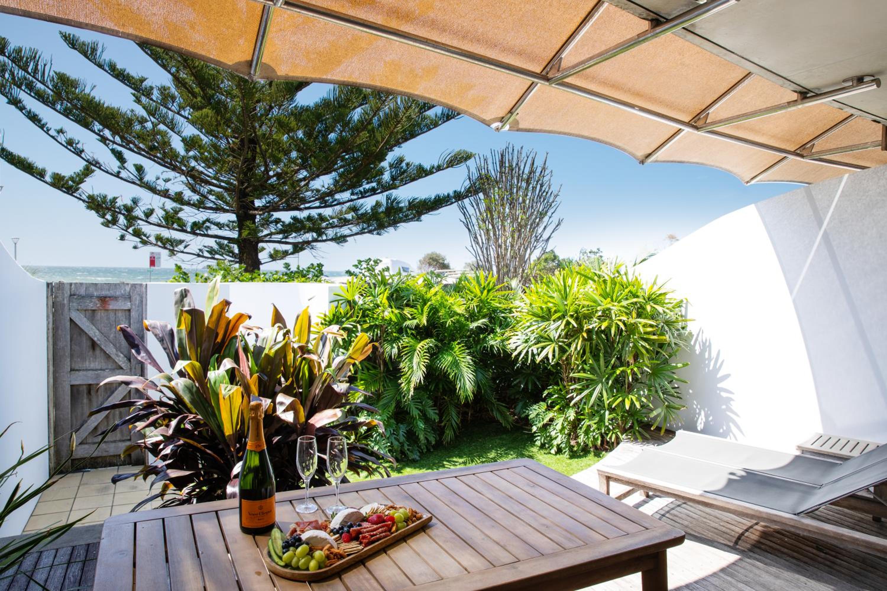 Studio - Beach Front  No Pool - Photo 10
