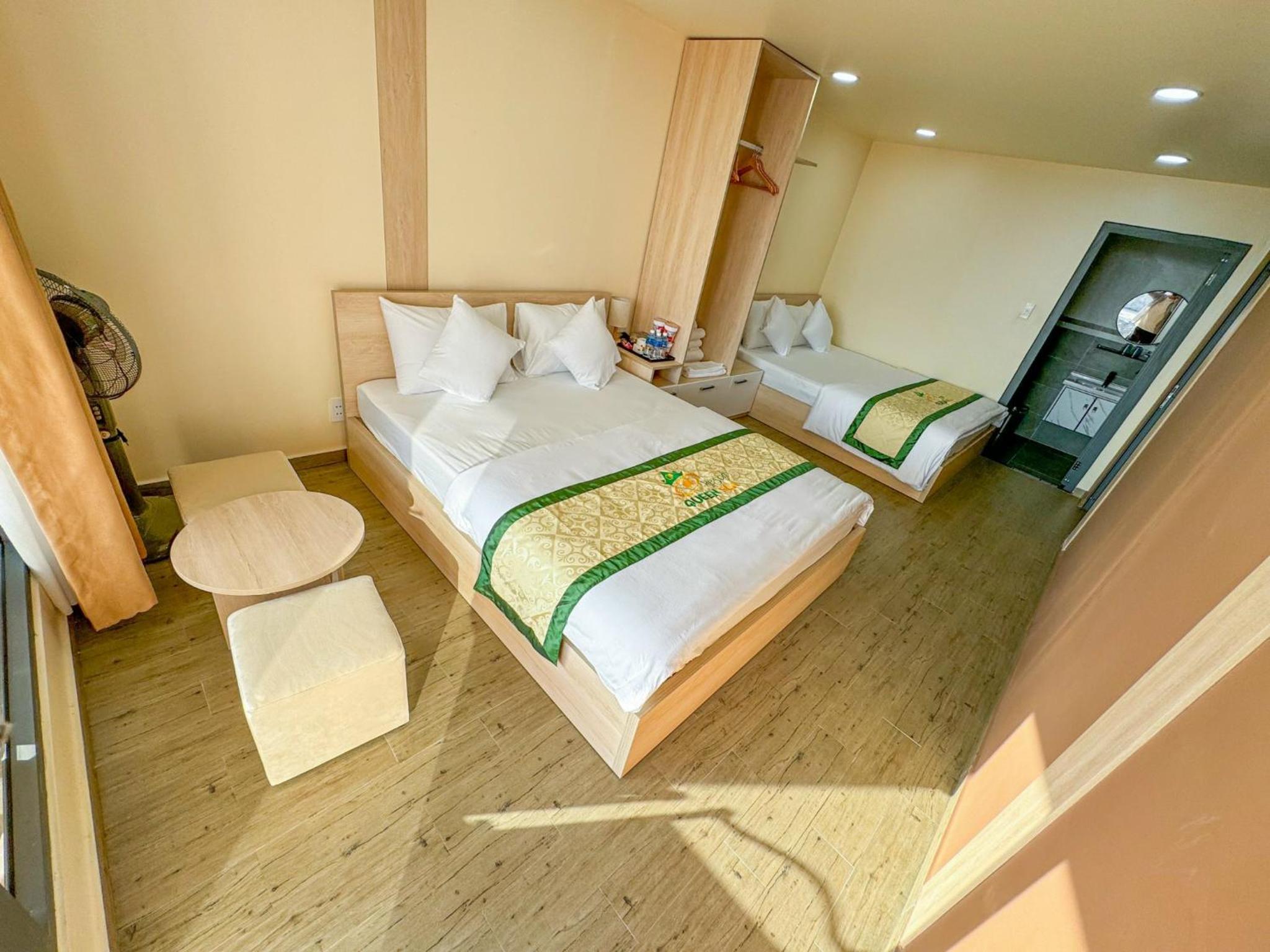 Quadruple Room with Bathroom