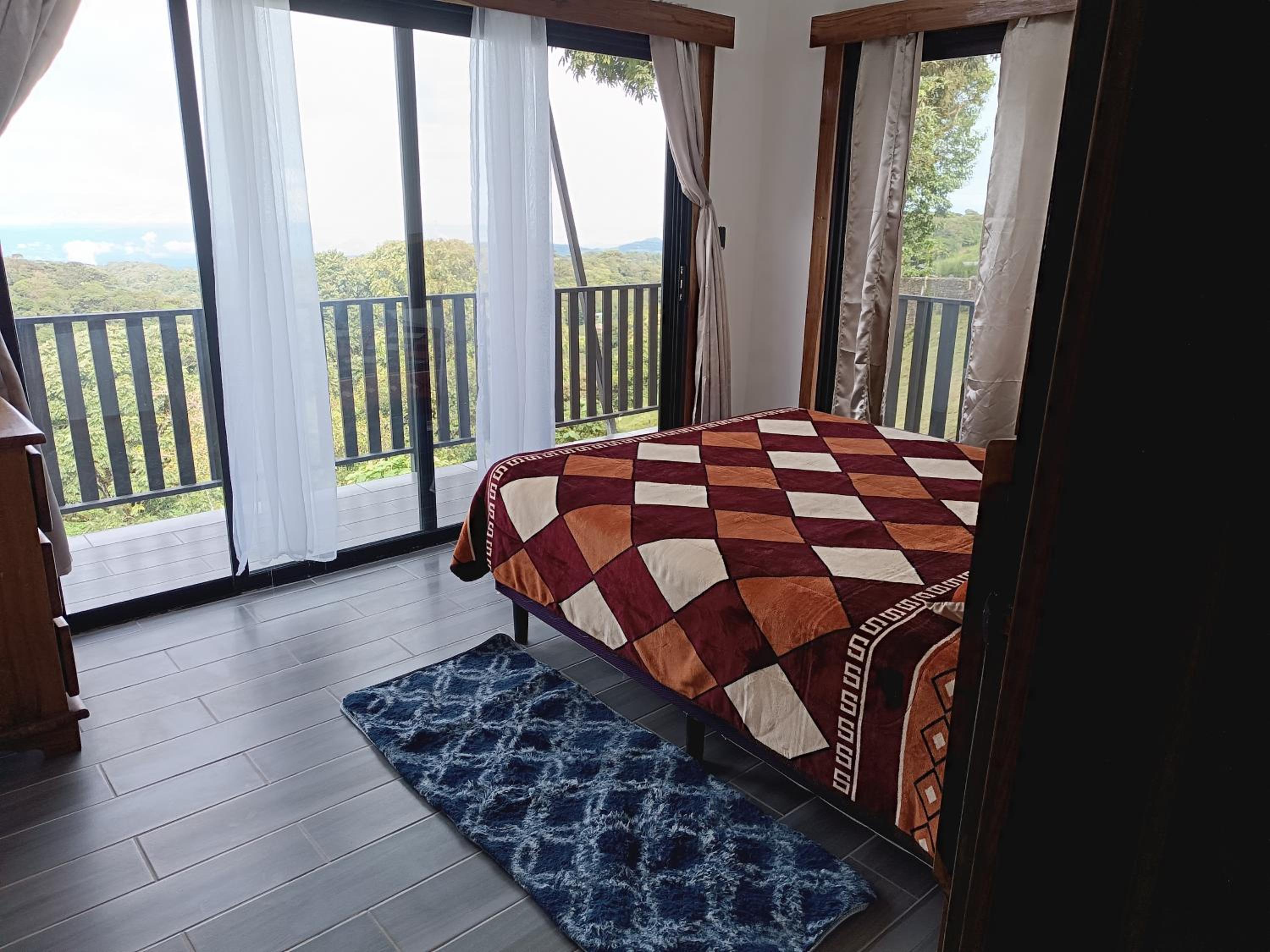 Two-Bedroom House photo 3