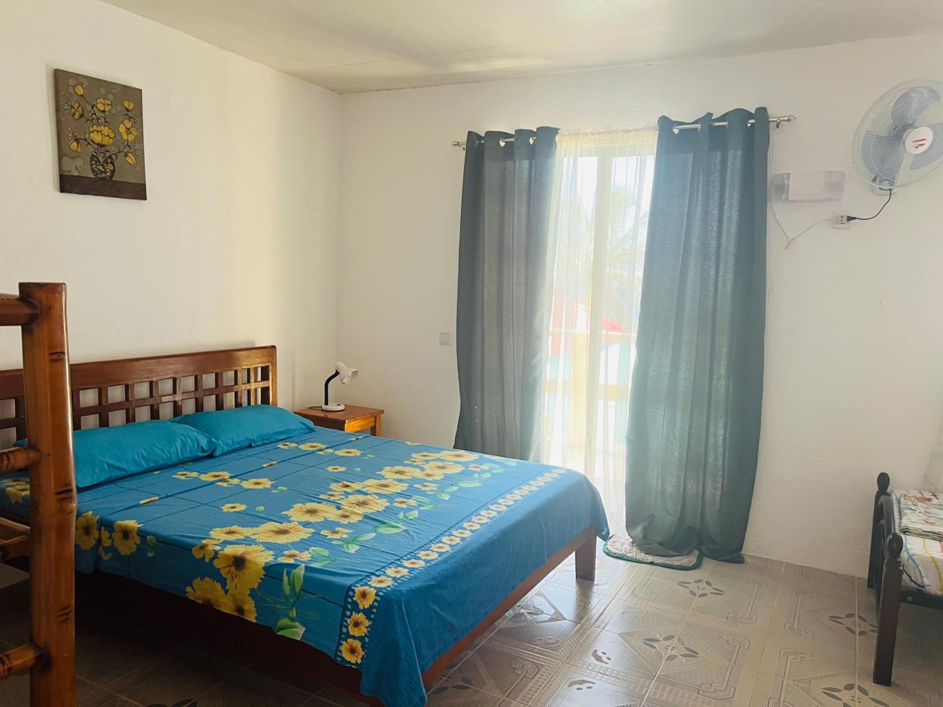 Standard Double or Twin Room with Sea View photo 3