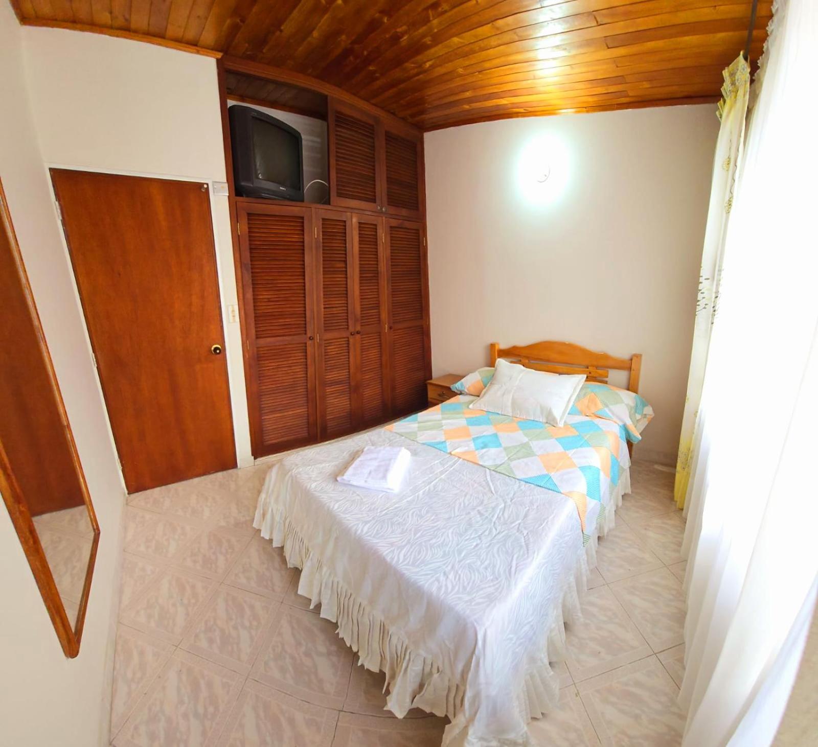One-Bedroom House photo 3