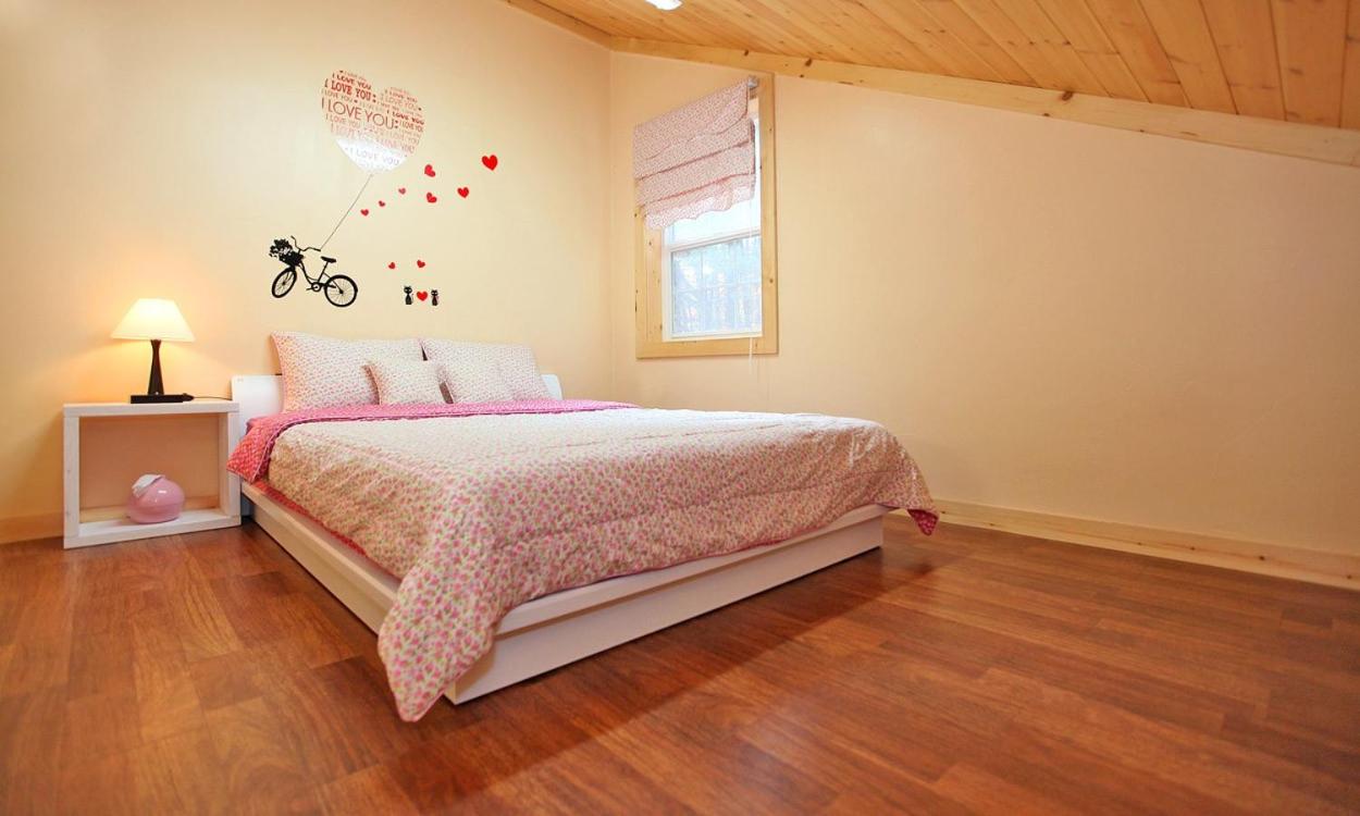 Double Room - Photo 5