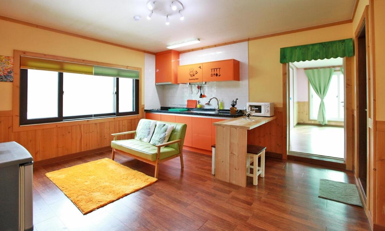 Quadruple Room - Photo 2