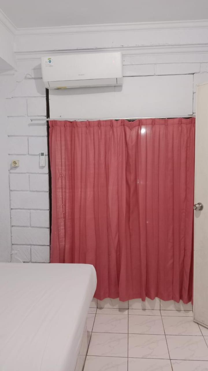 Single Room - Photo 3