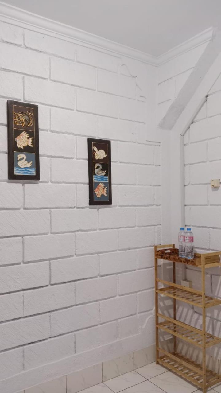 Single Room - Photo 6