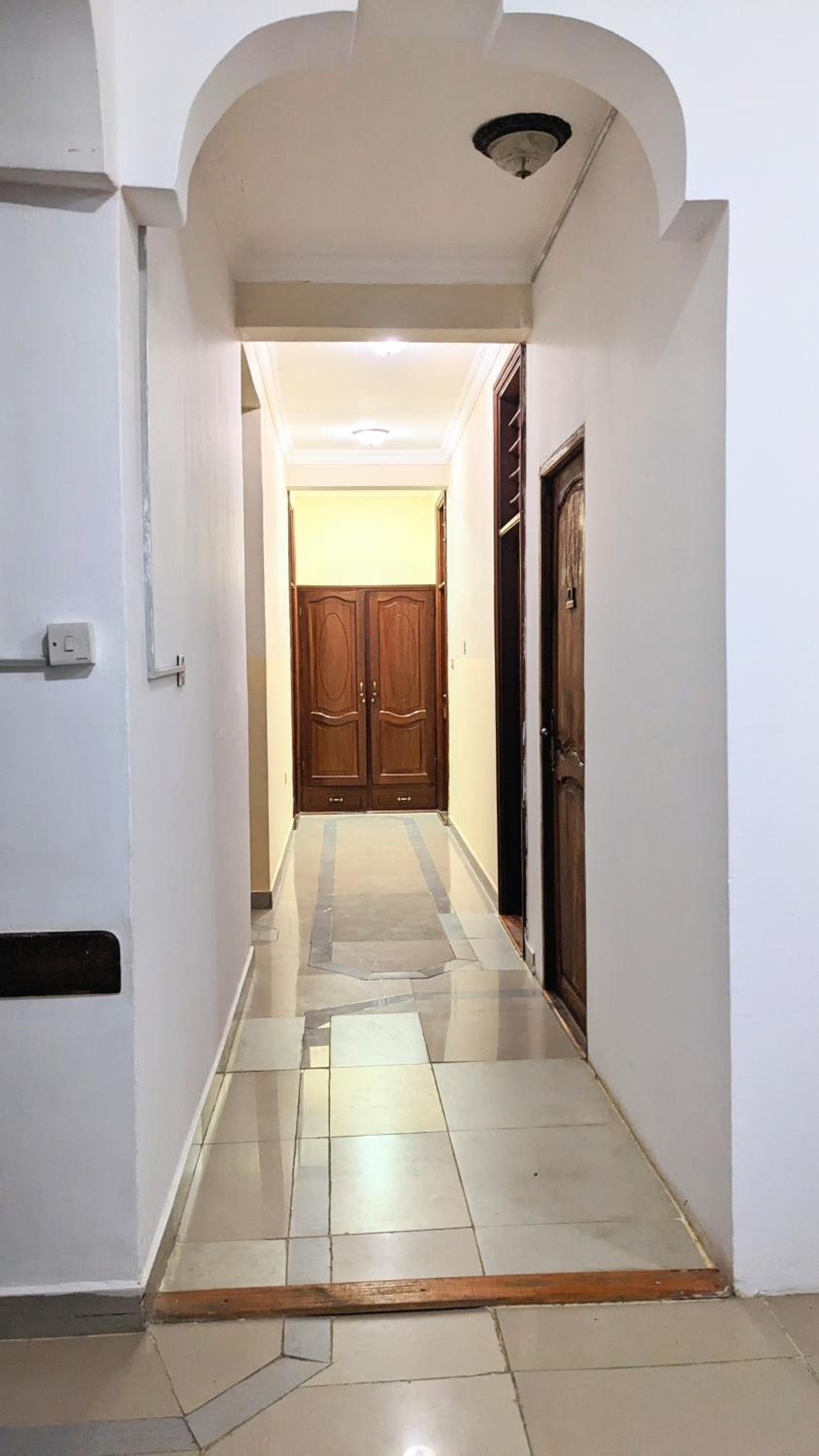 Double Room with Shared Bathroom photo 3