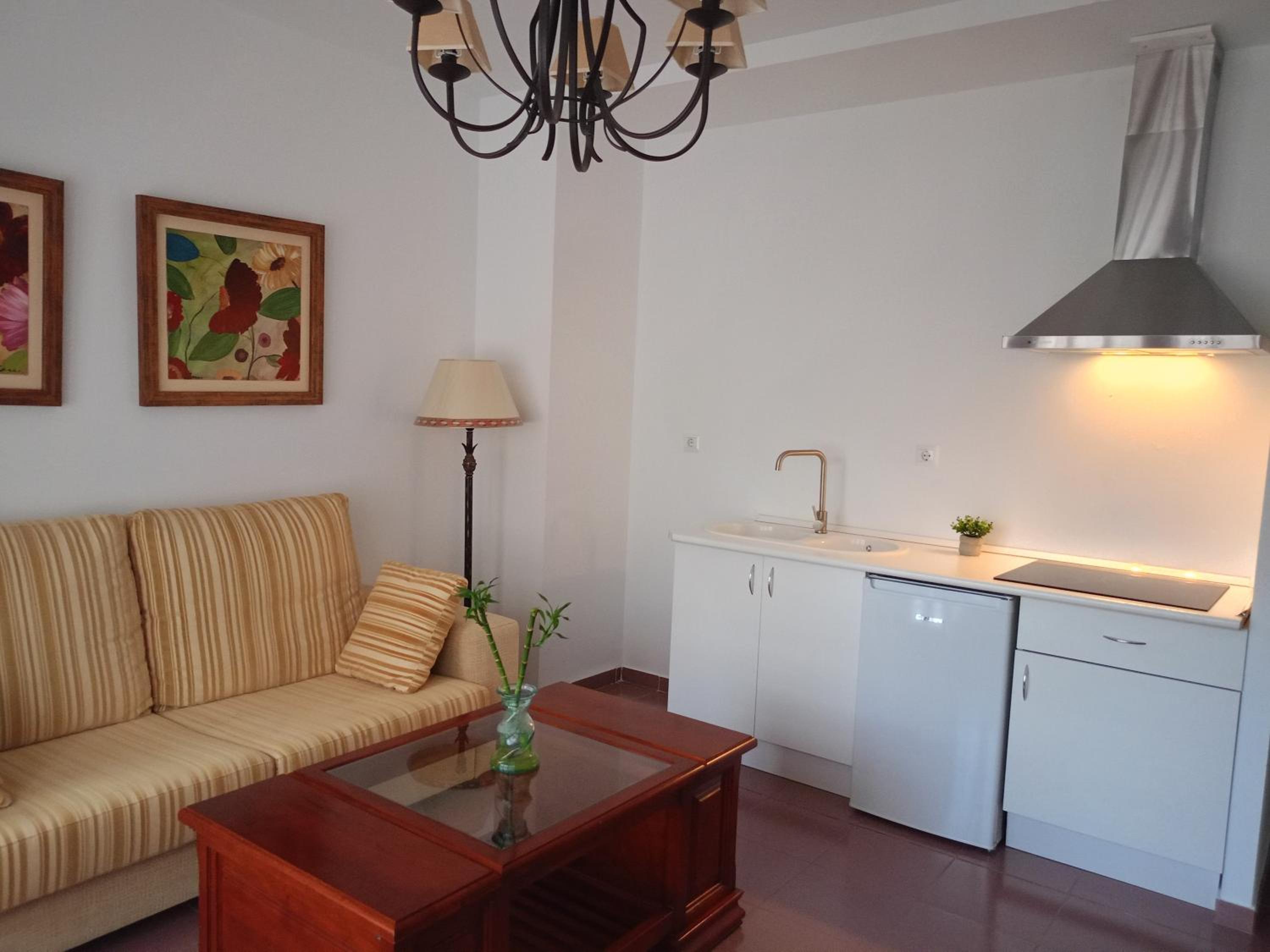Apartment with Mountain View photo 2