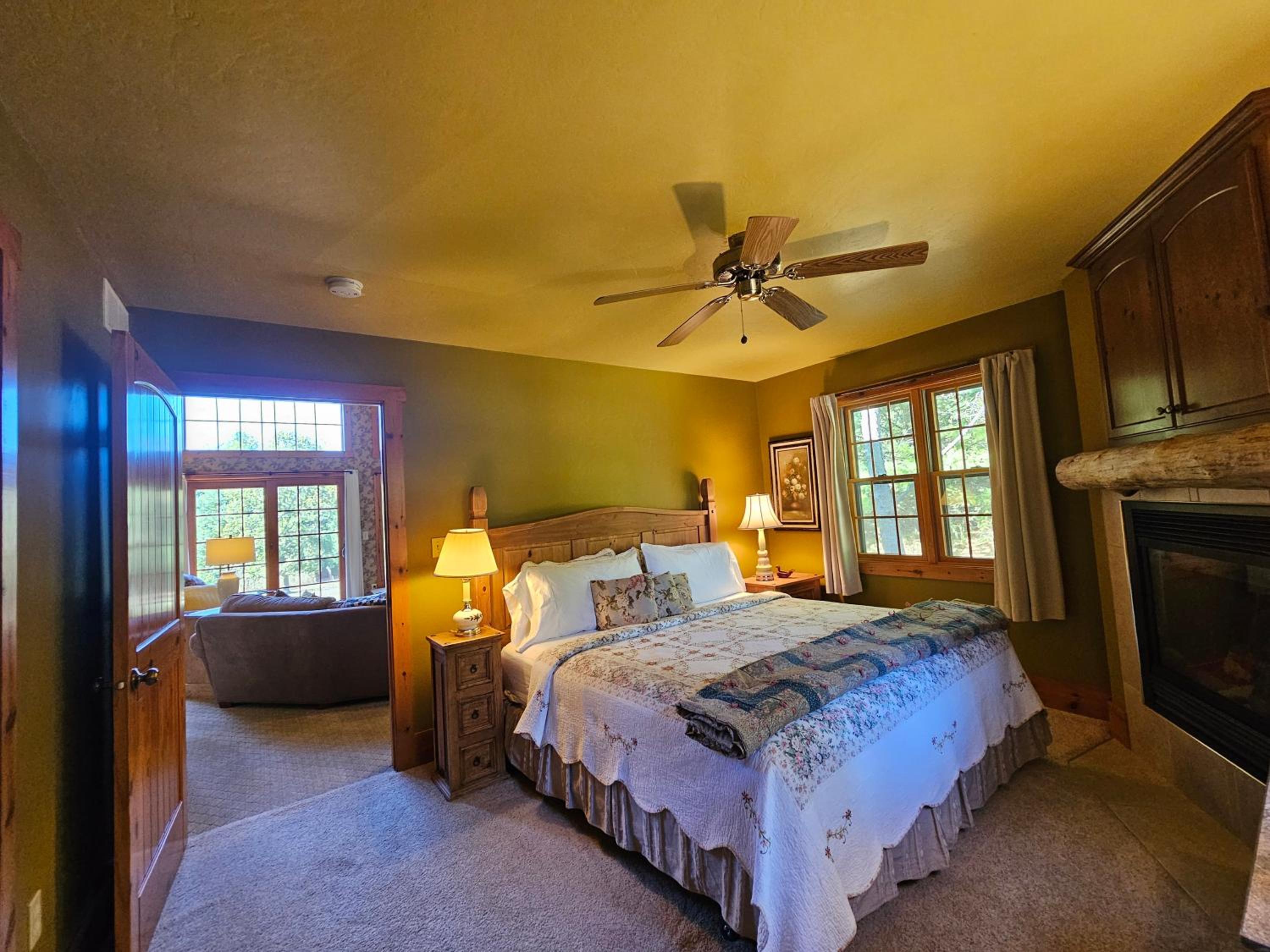 Two-Bedroom House photo 2
