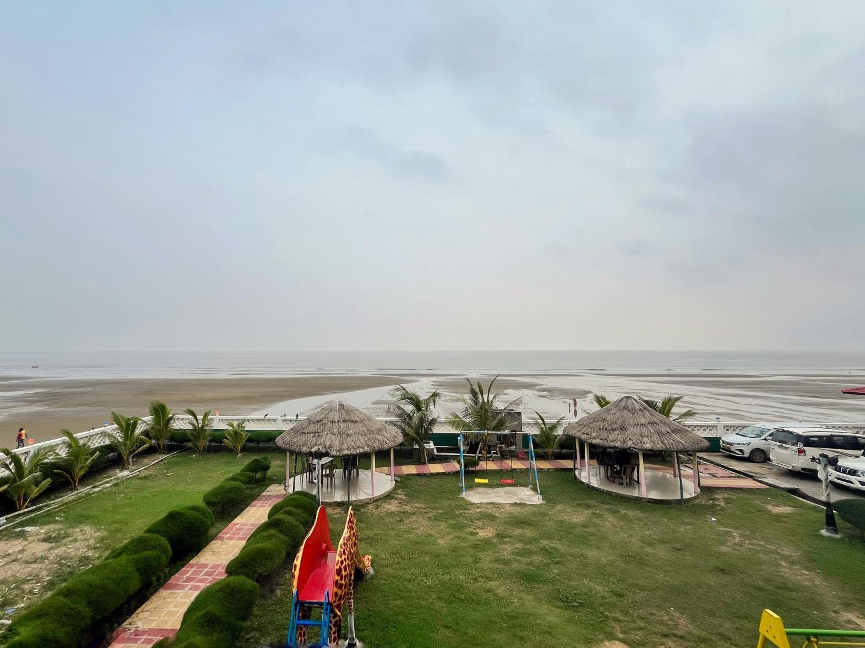 Deluxe Double Room with Sea View - Photo 4