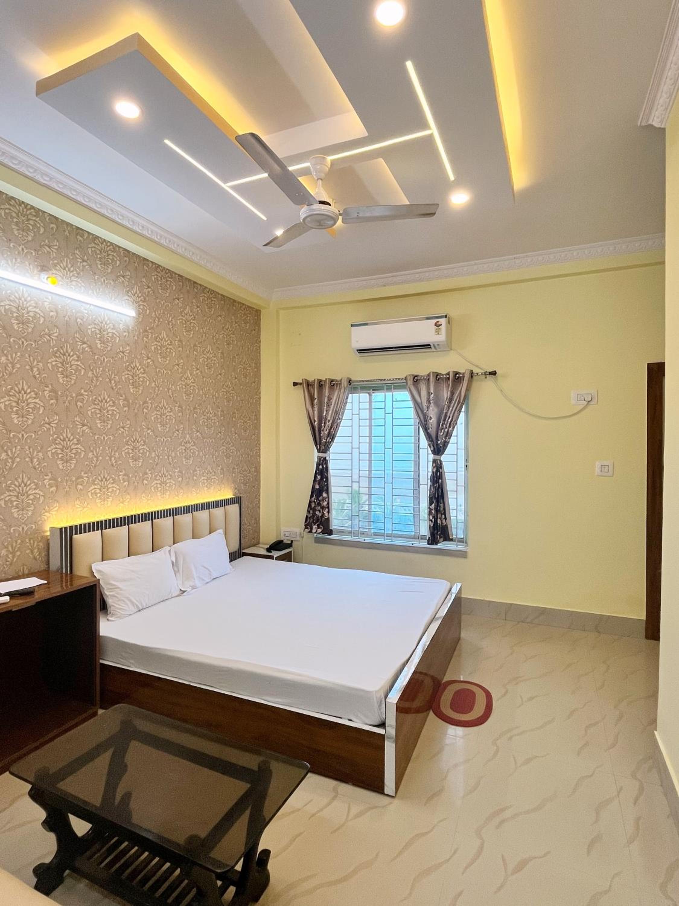 Deluxe Double Room with Sea View - Photo 1