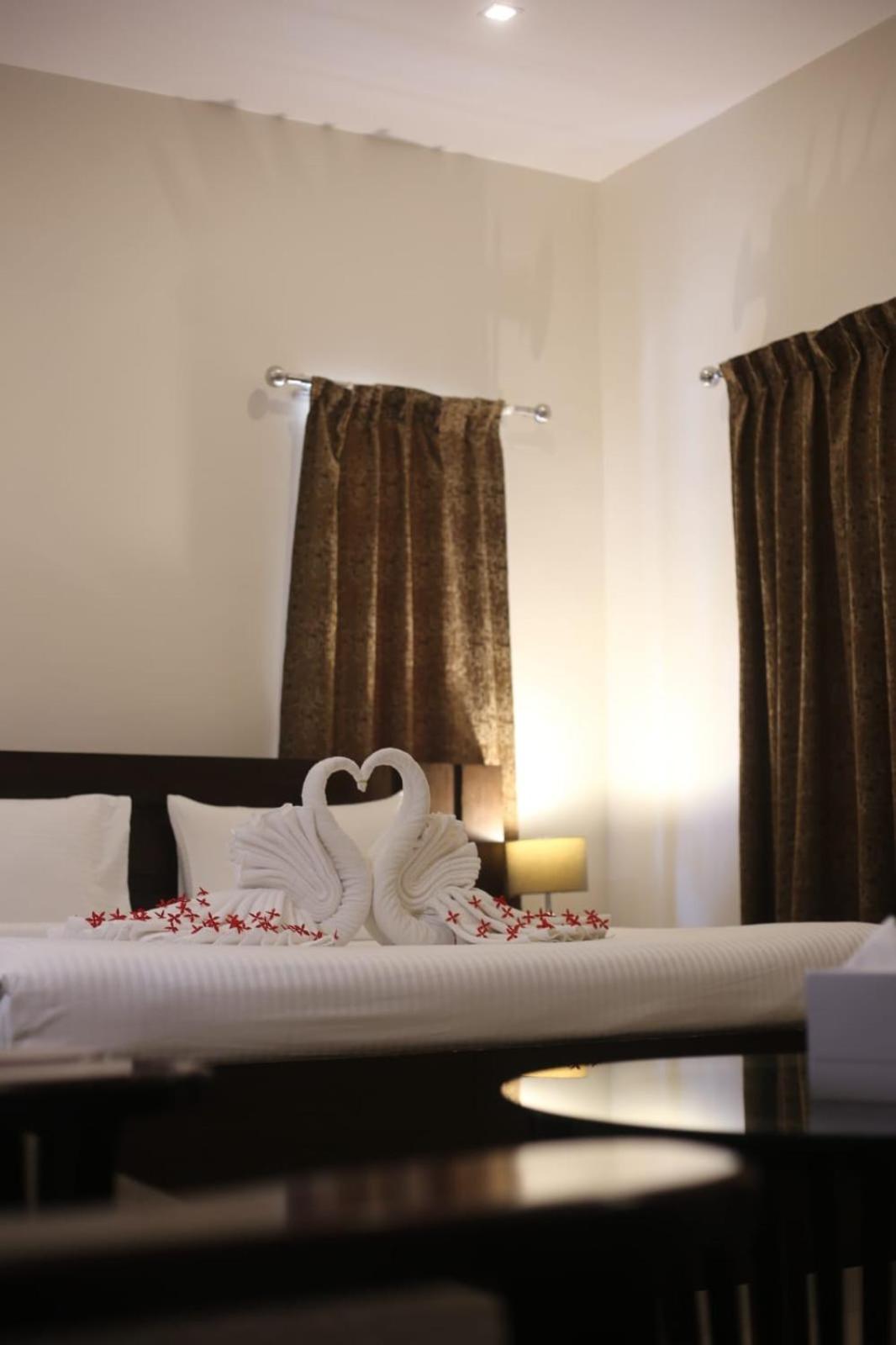 Deluxe Suite photo 3