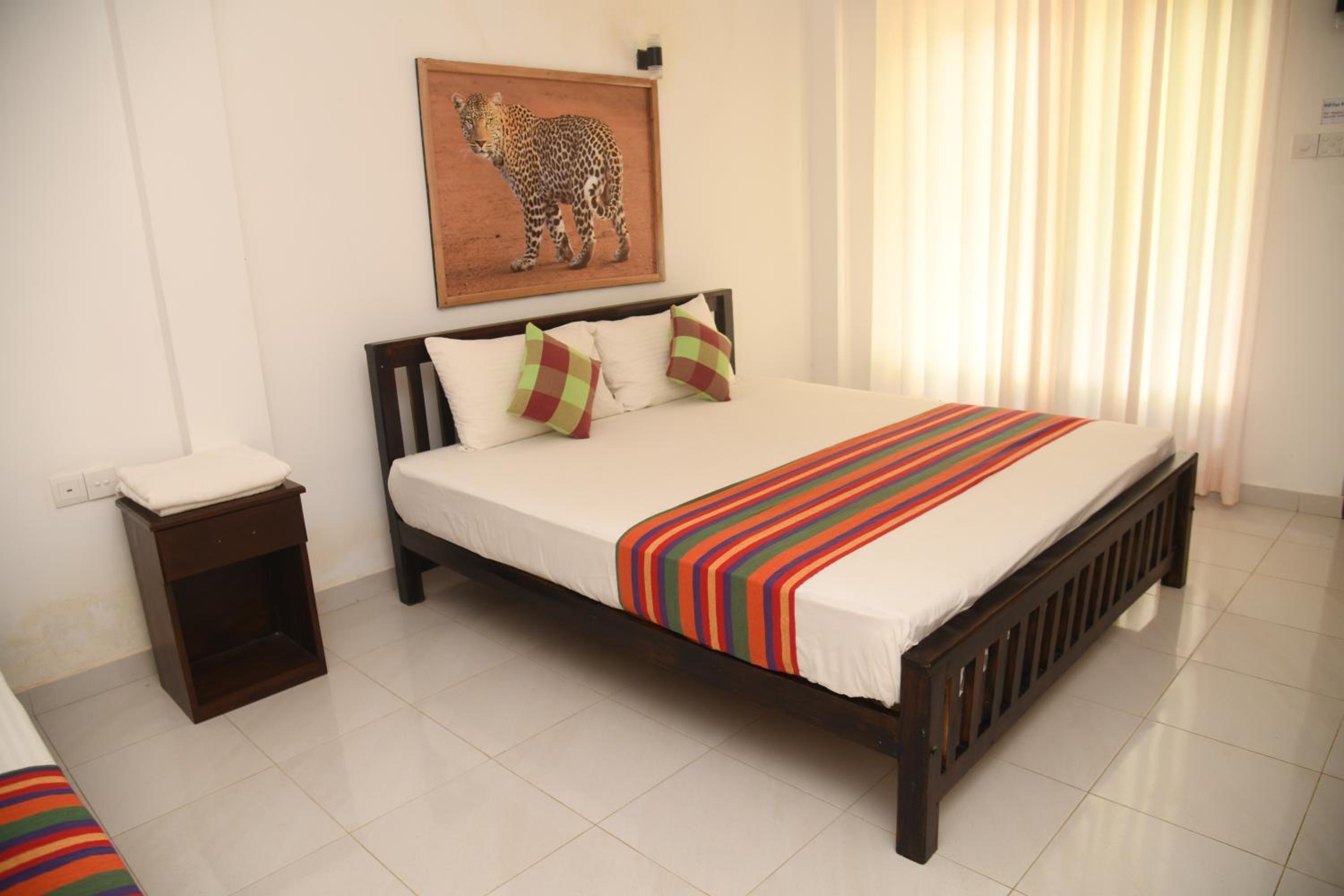 Deluxe King Room photo 1