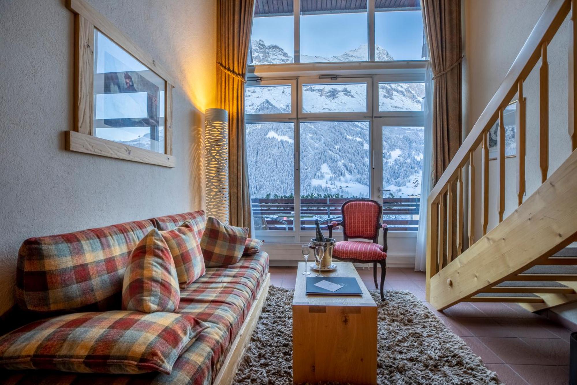 Panoramic Suite Eiger view - Photo 4
