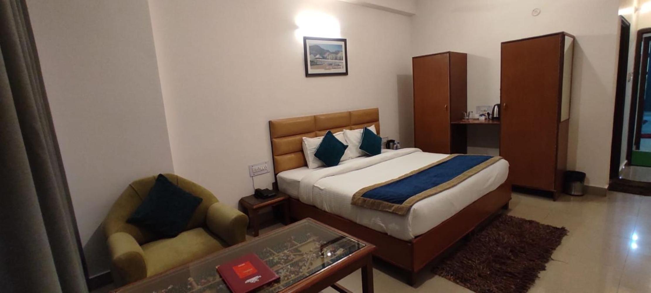 Deluxe Double Room - Photo 4