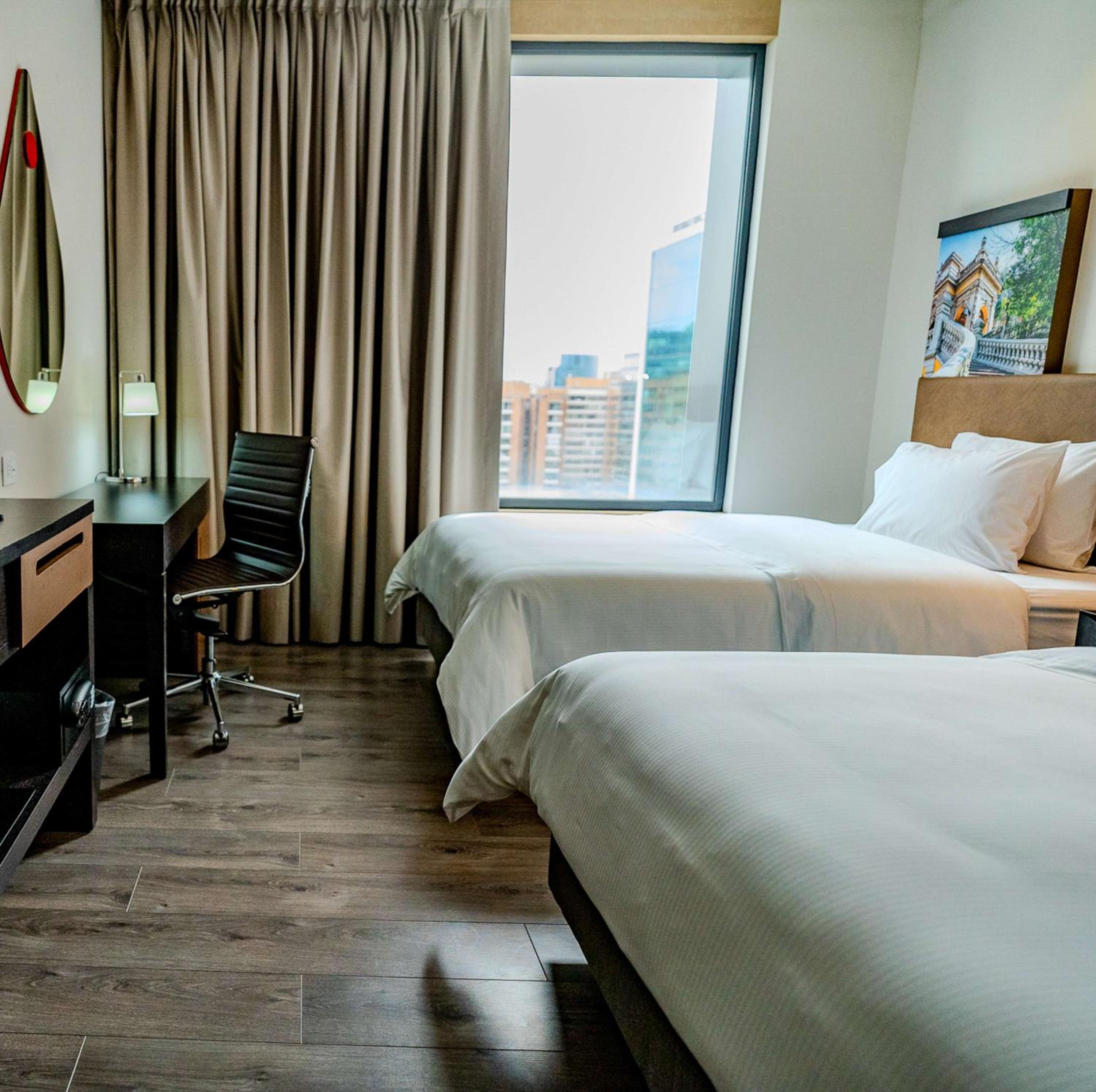 Twin Room - Photo 8