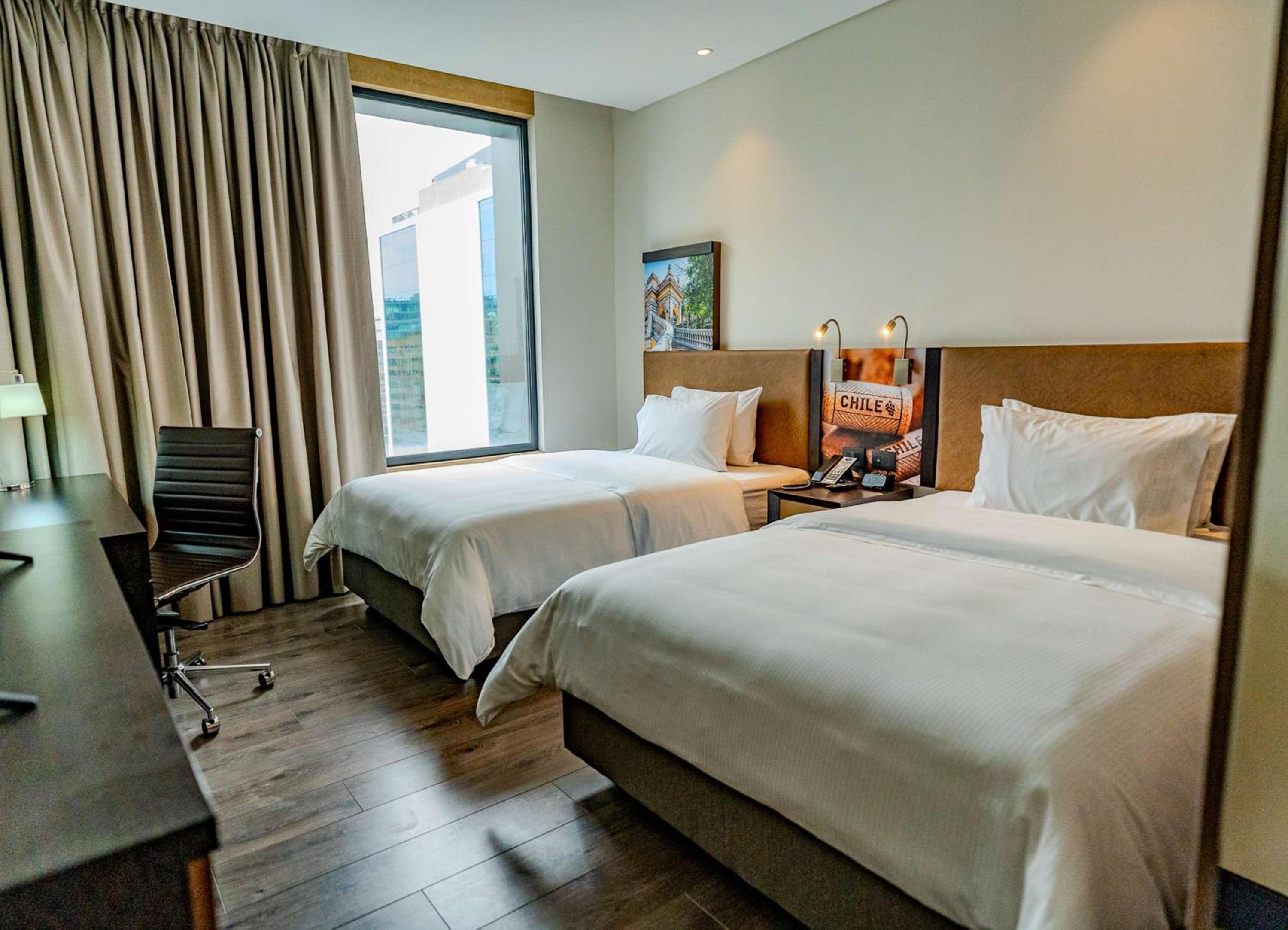 Twin Room - Photo 9