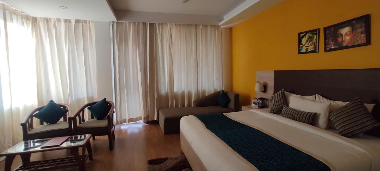 King Room with Mountain View - Photo 6