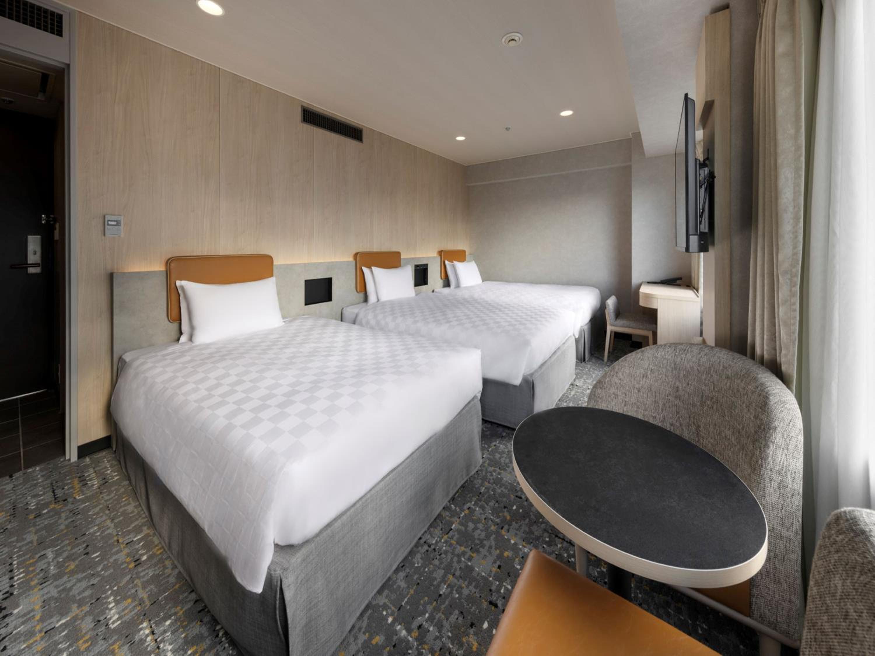 Superior Triple Room, Non-Smoking (30.6sqm)
