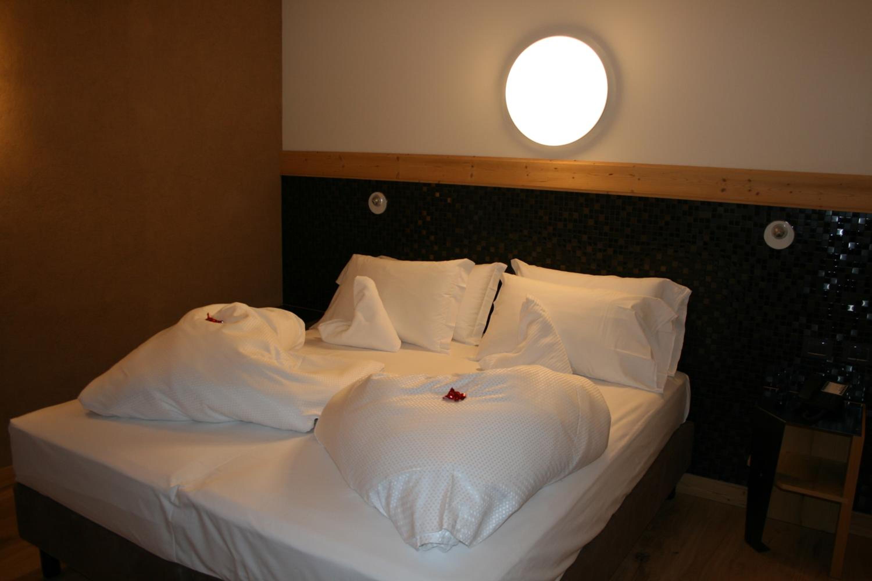 Double or Twin Room photo 1