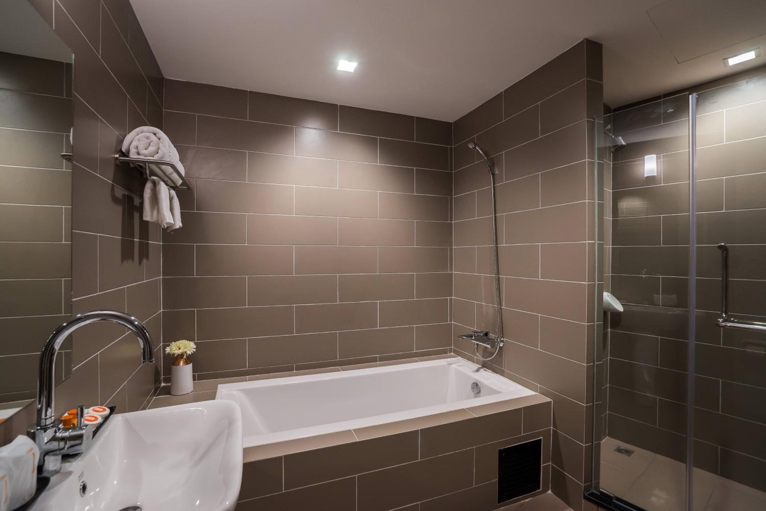 Deluxe Quadruple Room photo 2