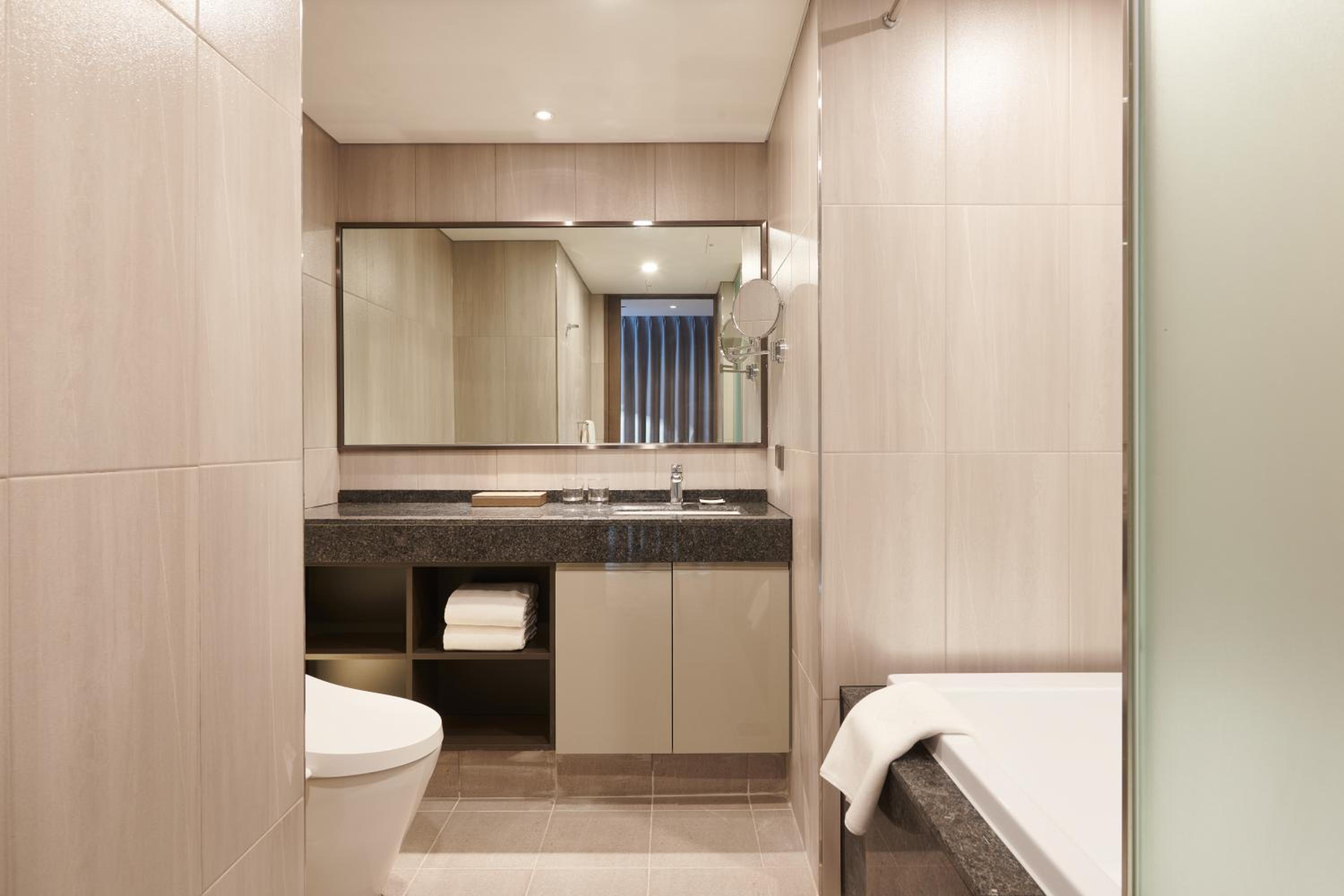 Family Twin Edge Room - Photo 5