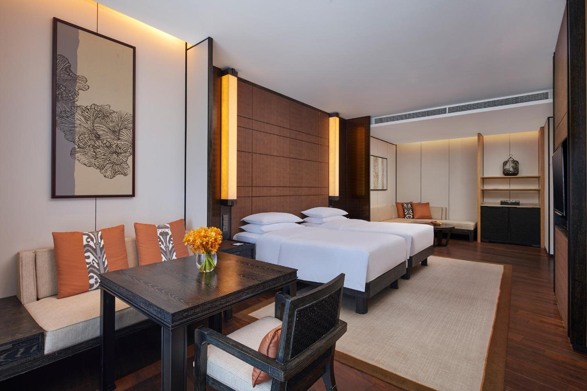 Twin Room - Oceanfront