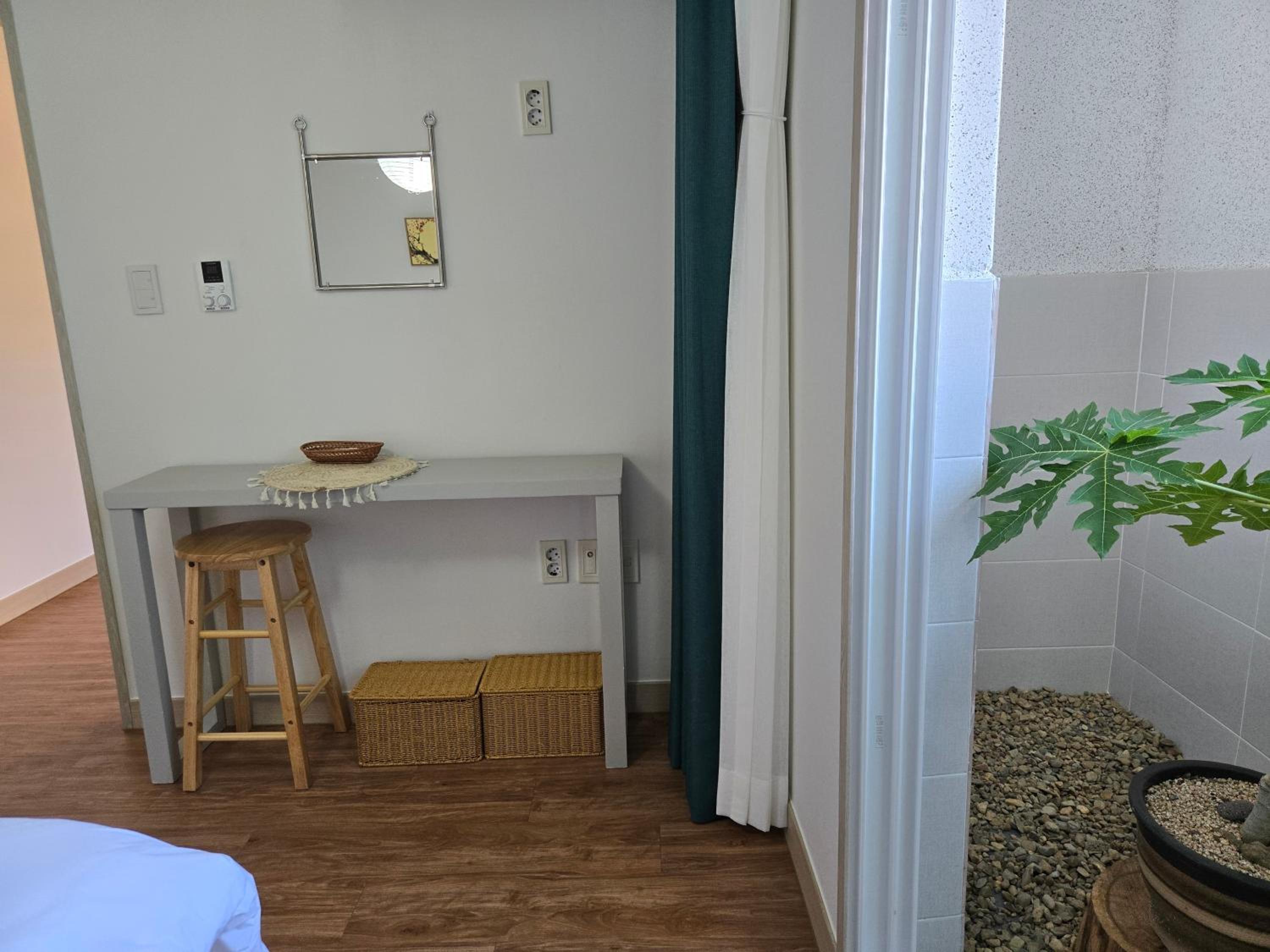 One-Bedroom Suite photo 1