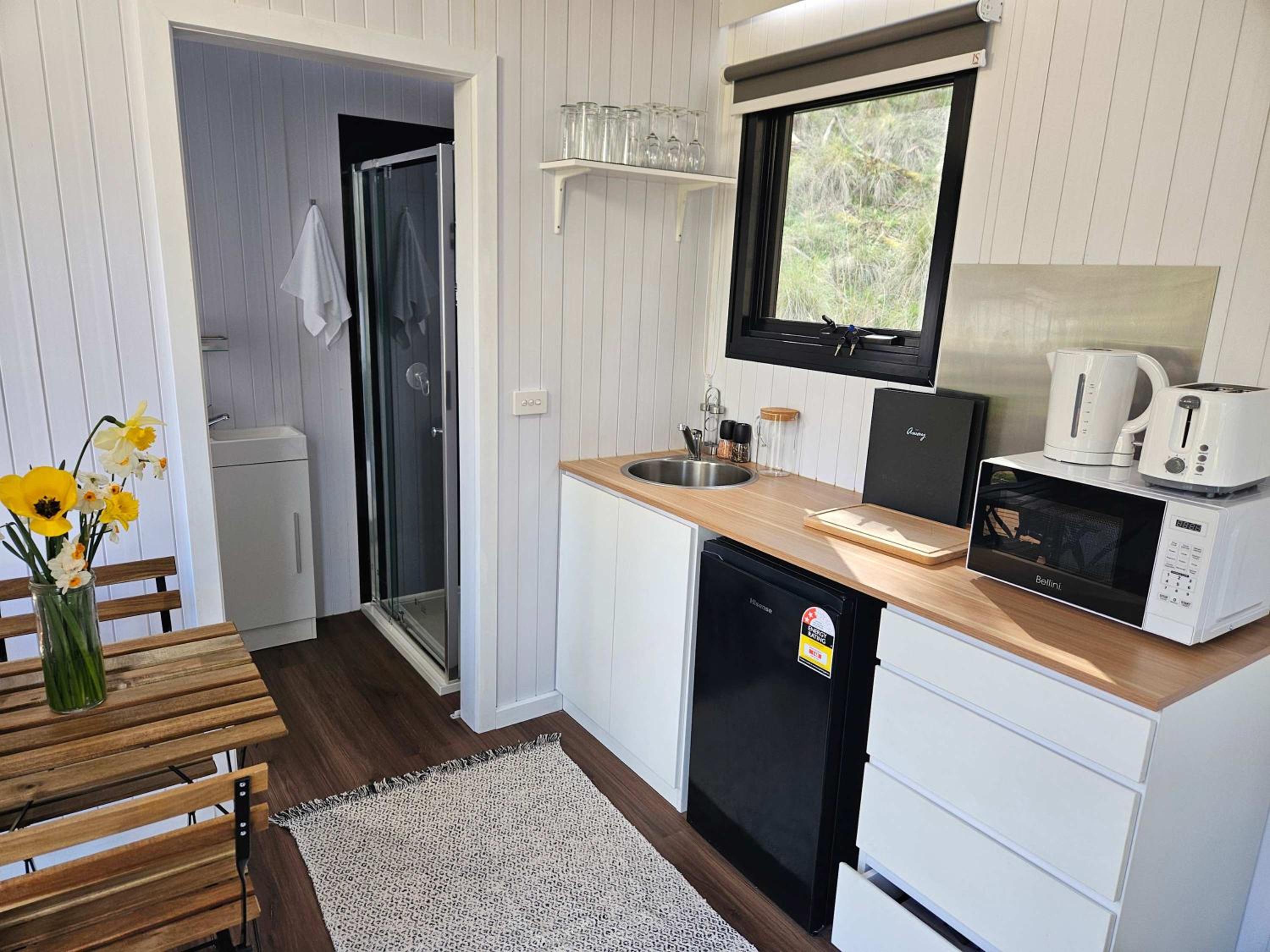 Mobile Home photo 3