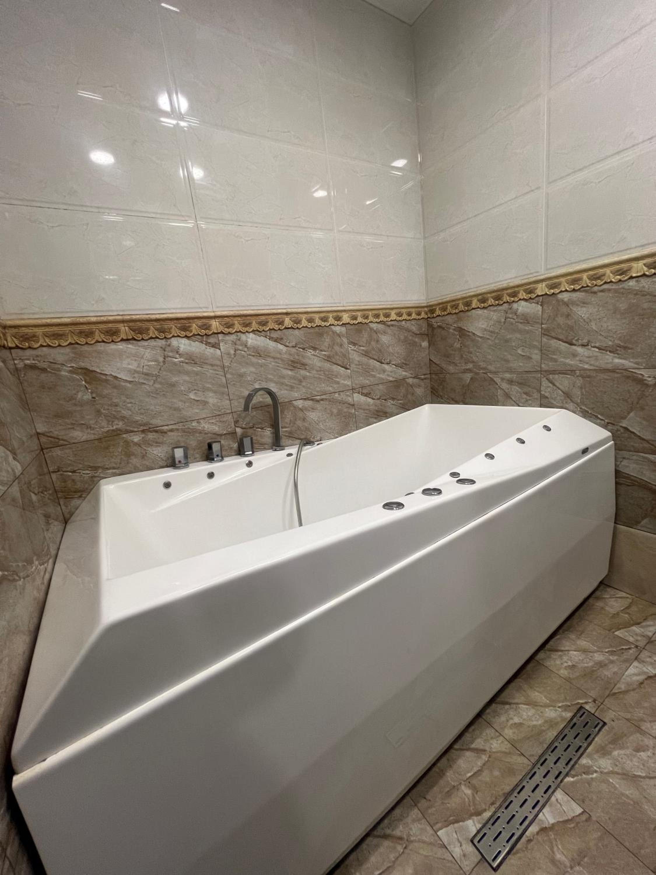Deluxe Double or Twin Room photo 2