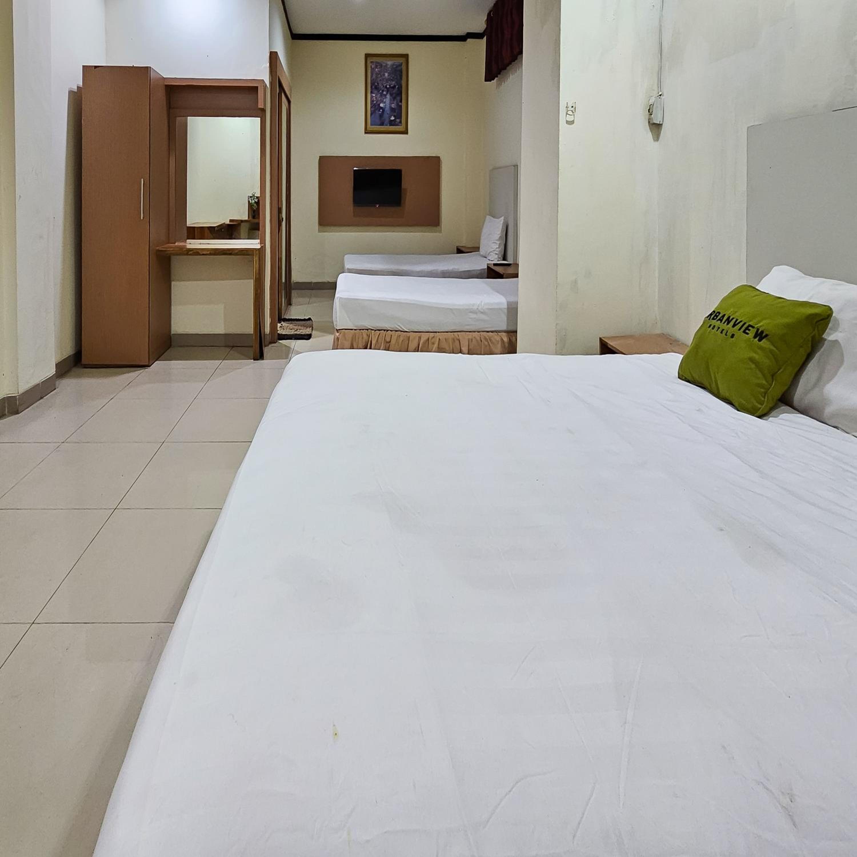 Suite - Photo 5