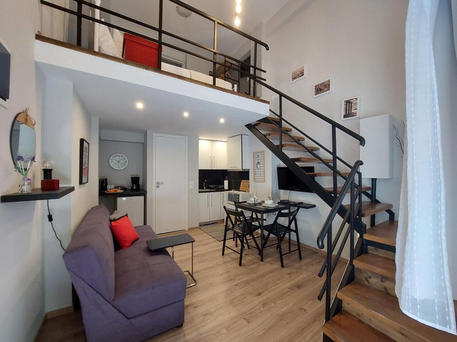 One-Bedroom Apartment