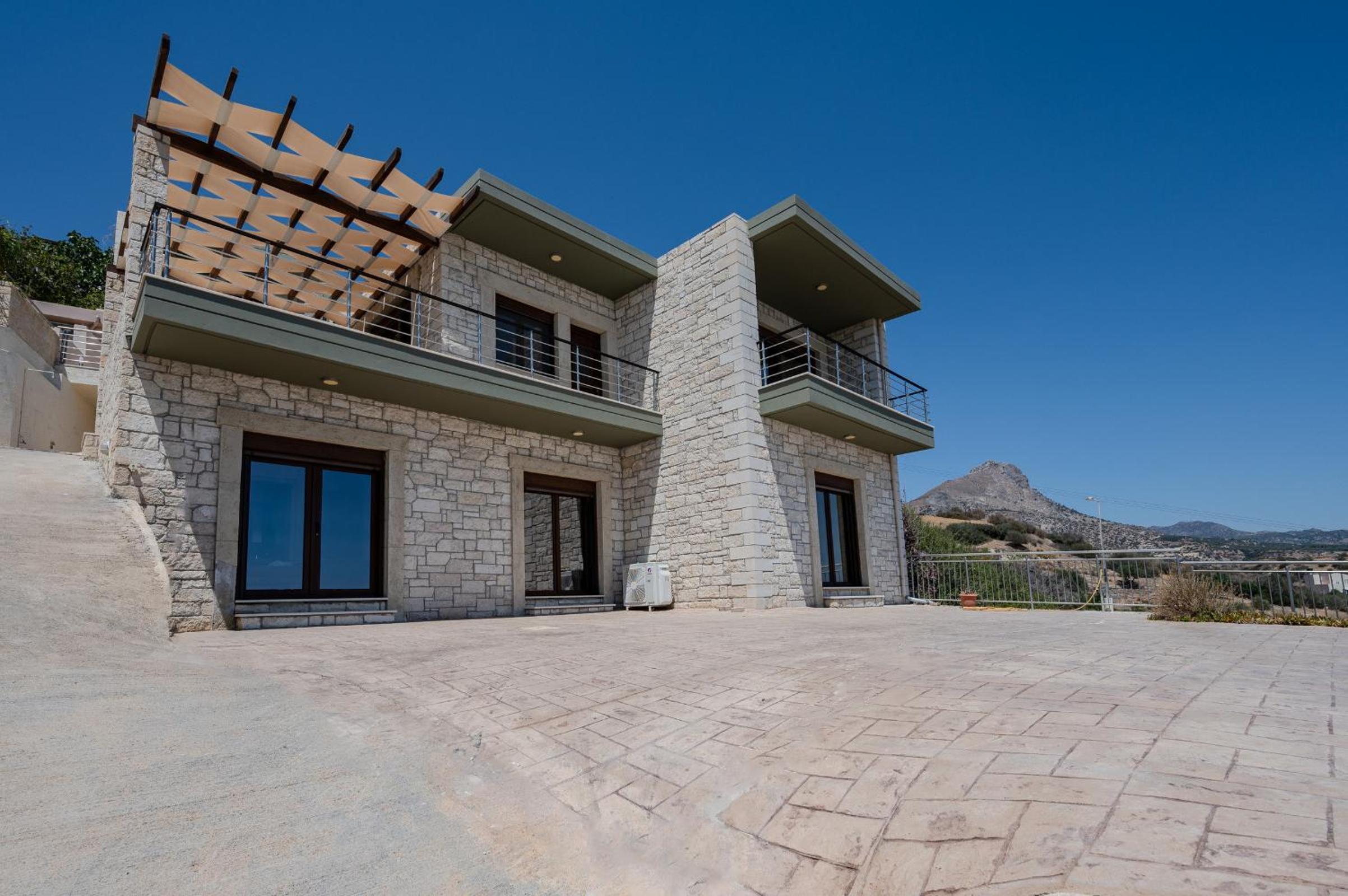 Villa with Sea View photo 2
